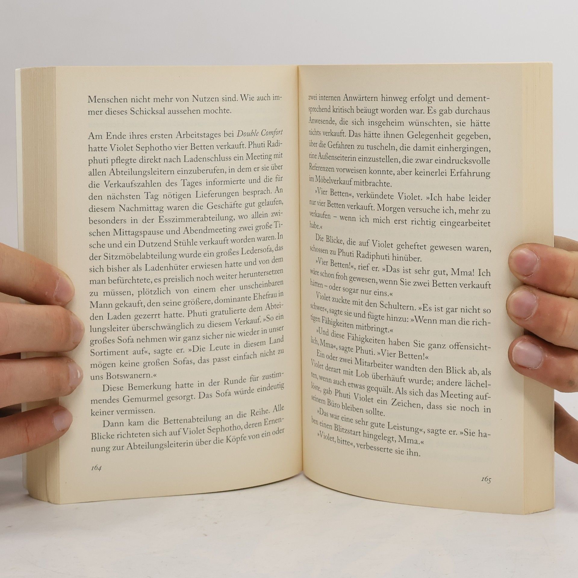 Alexander McCall Smith Übles Spiel mit Mma Ramotswe