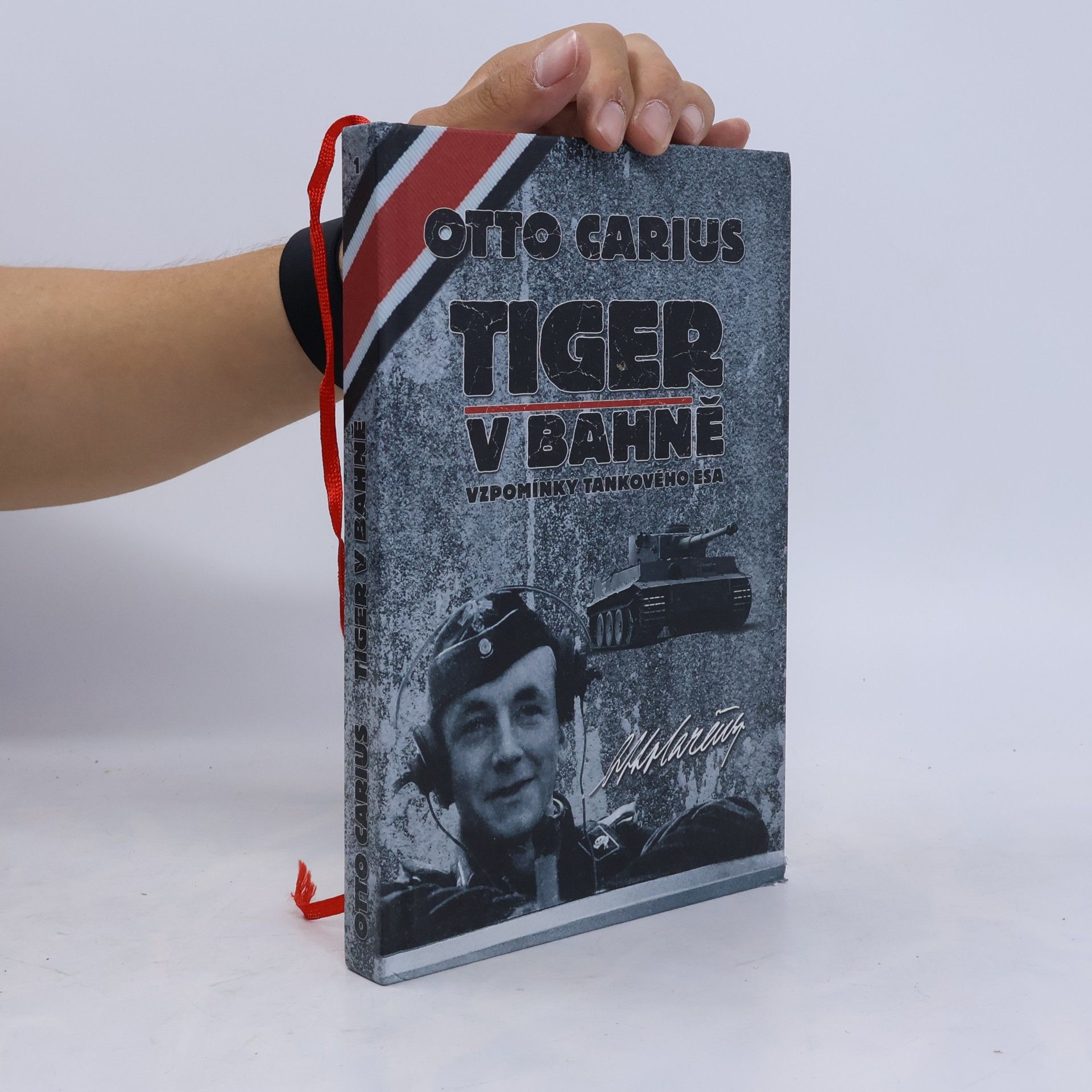 Otto Carius Tiger v bahně : 2. rota 502. těžkého tankového praporu před Narvou a Daugavpilsem