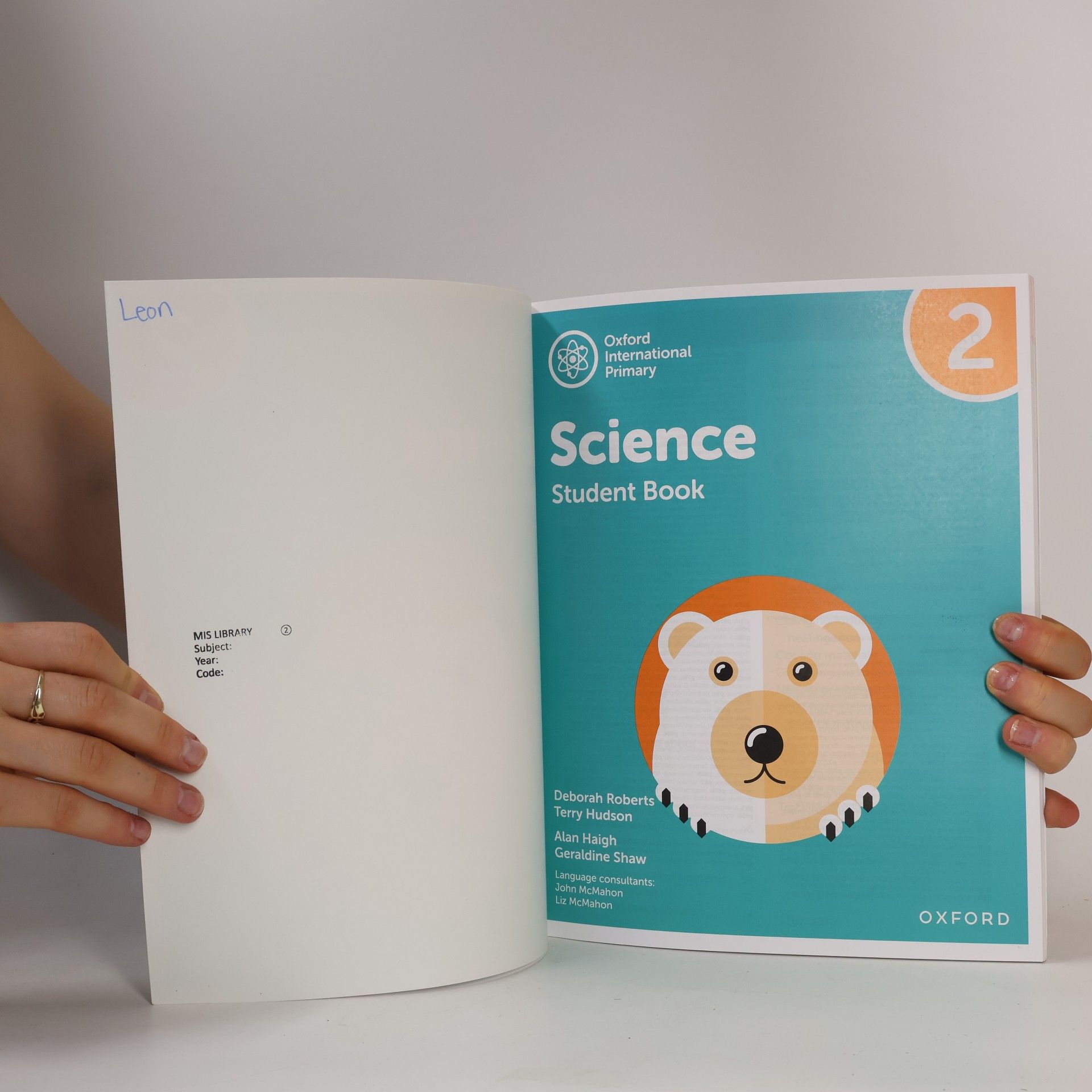 Alan Haigh Oxford International Primary Science Second Edition Student Book 2