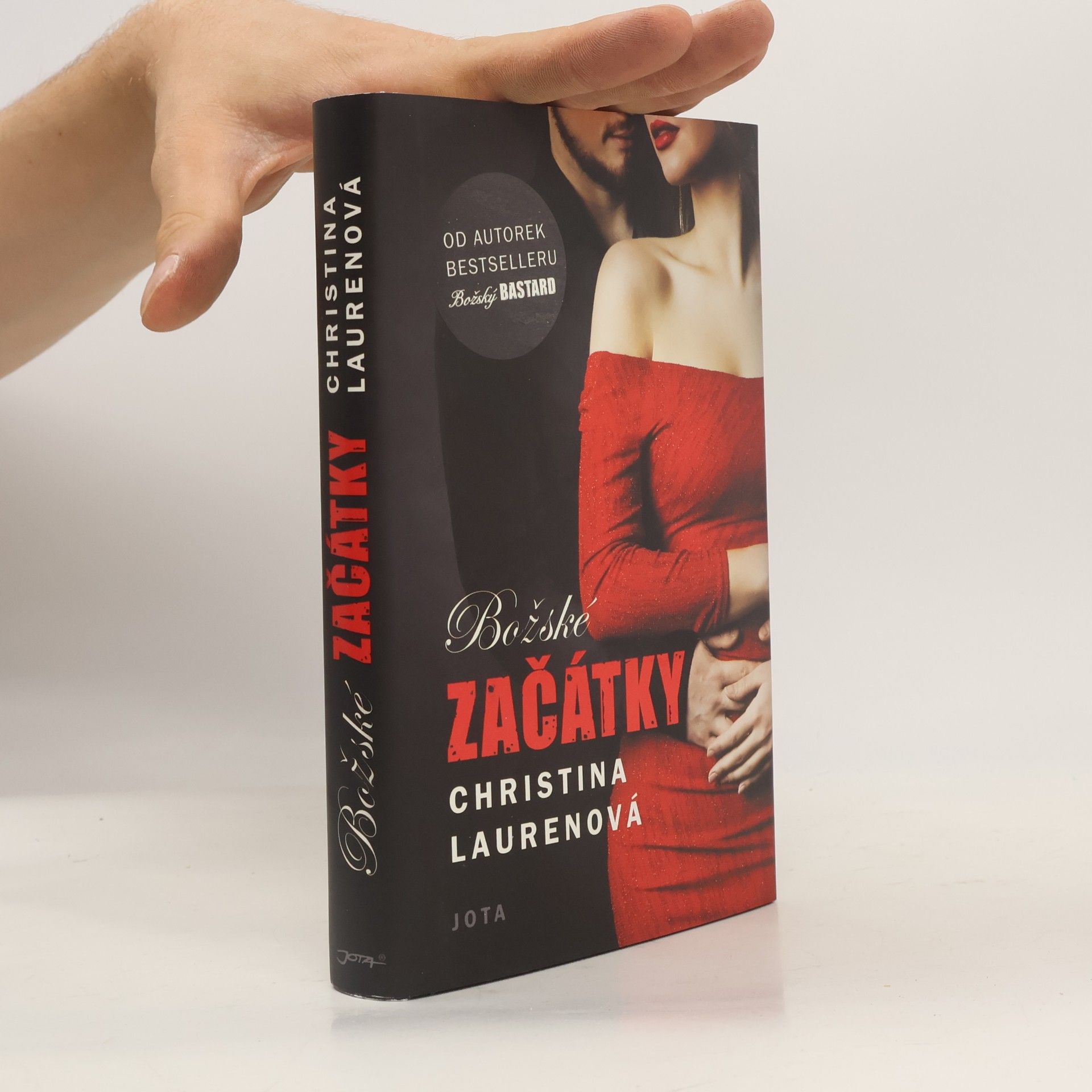 Christina Laurenová Božské začátky