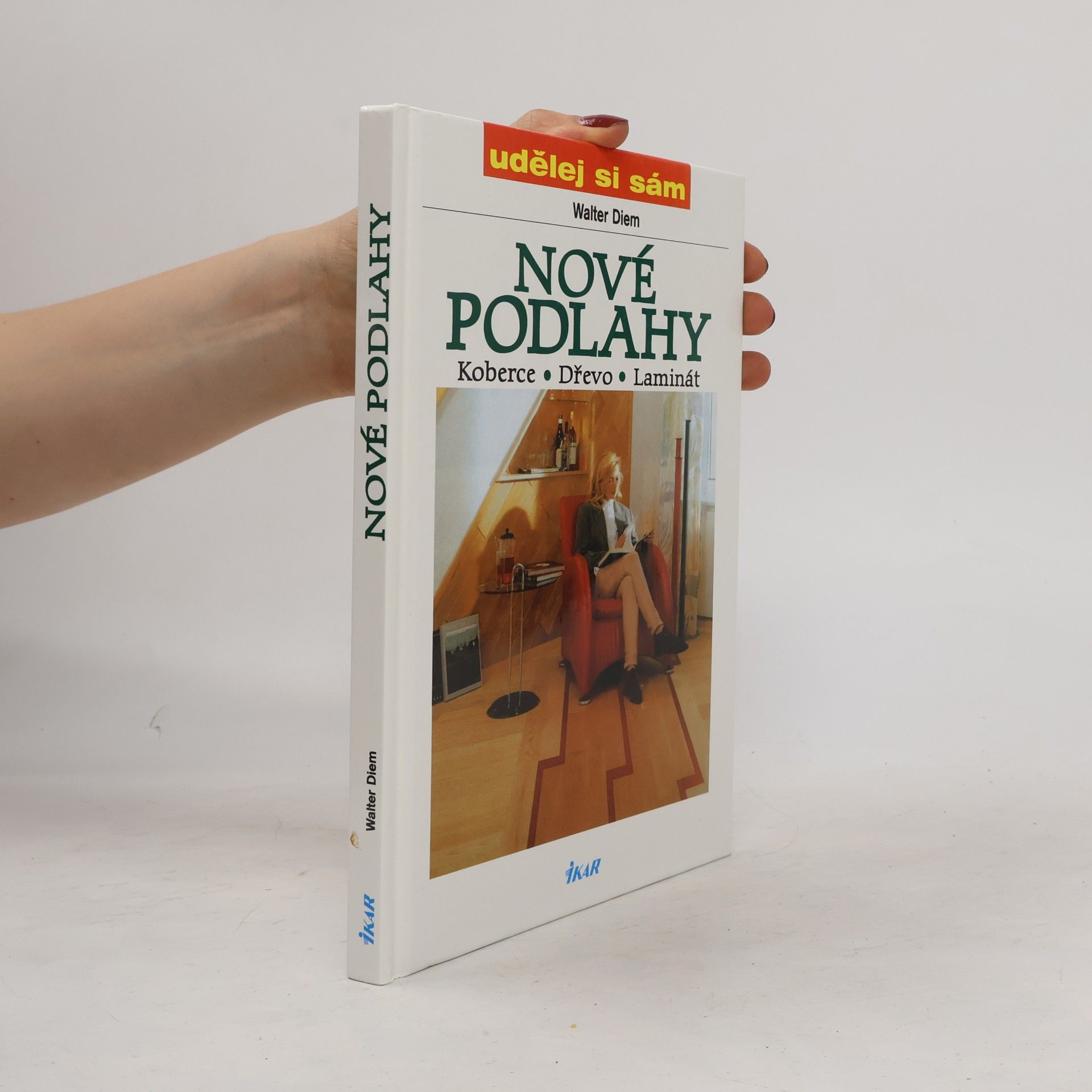 Walter Diem Nové podlahy: Koberce, dřevo, laminát