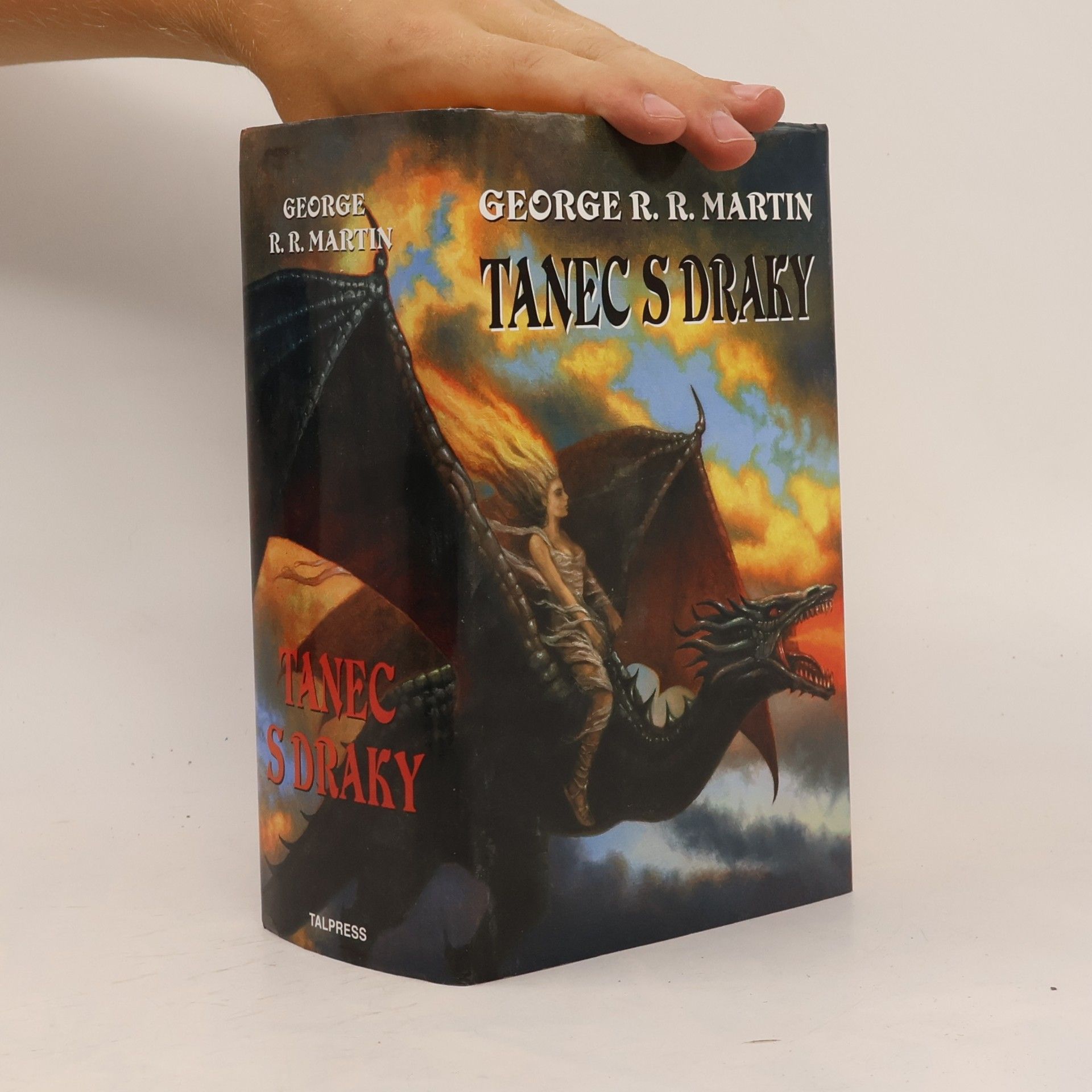 George R. R. Martin Tanec s draky