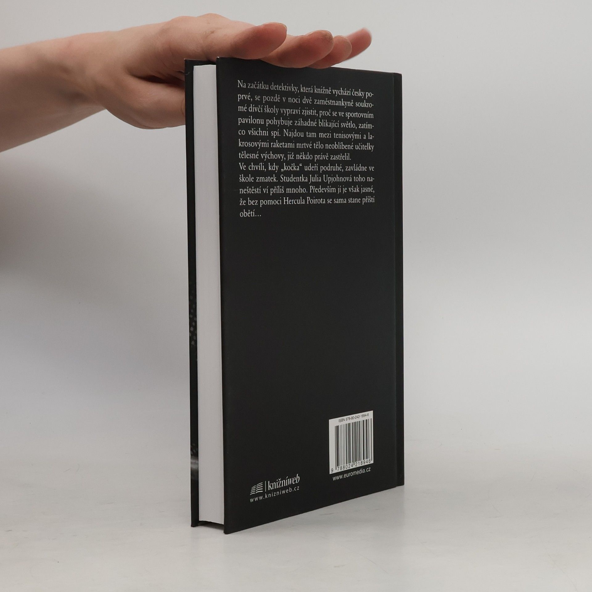 Agatha Christie Kočka mezi holuby