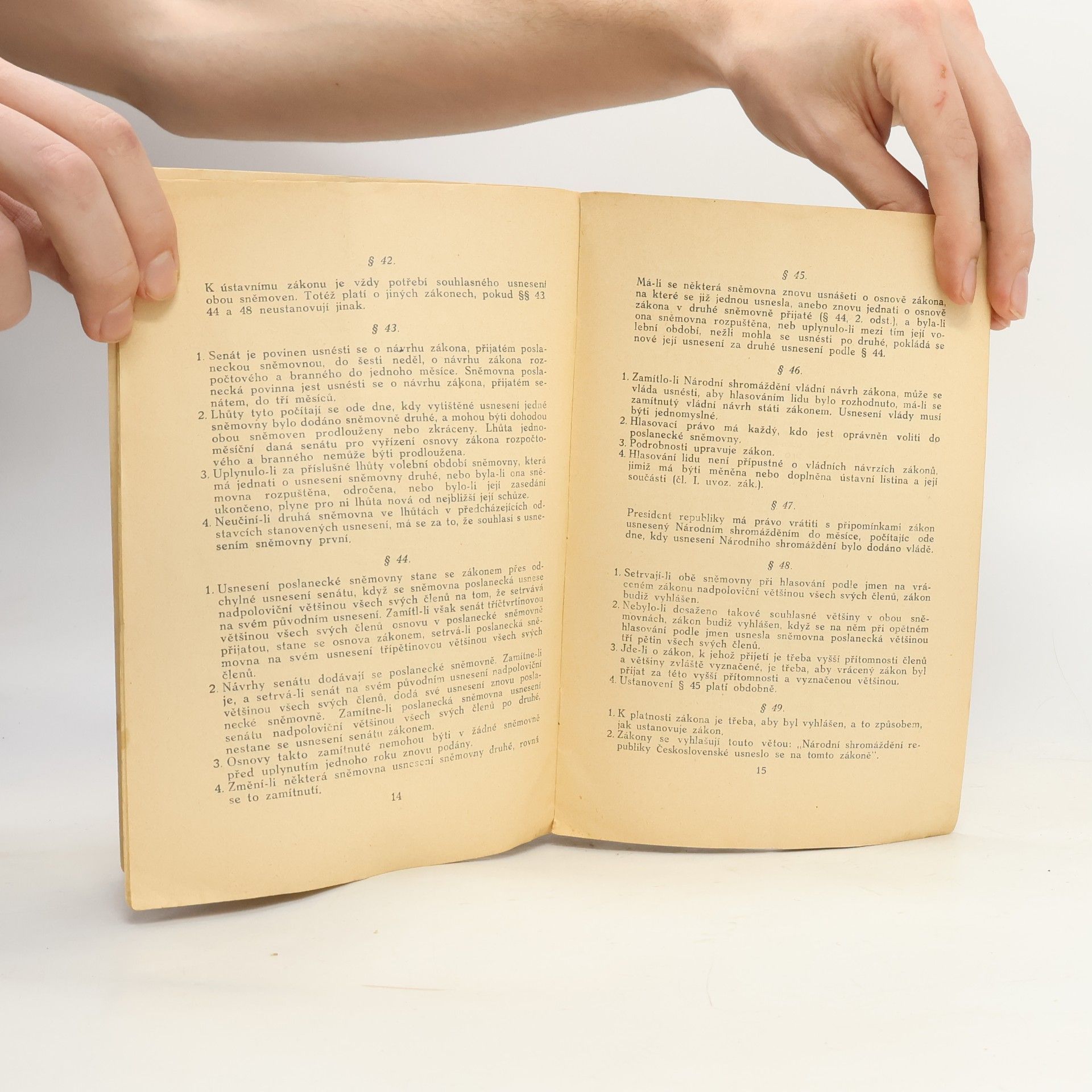 Autorenkollektiv Ústava republiky Československé