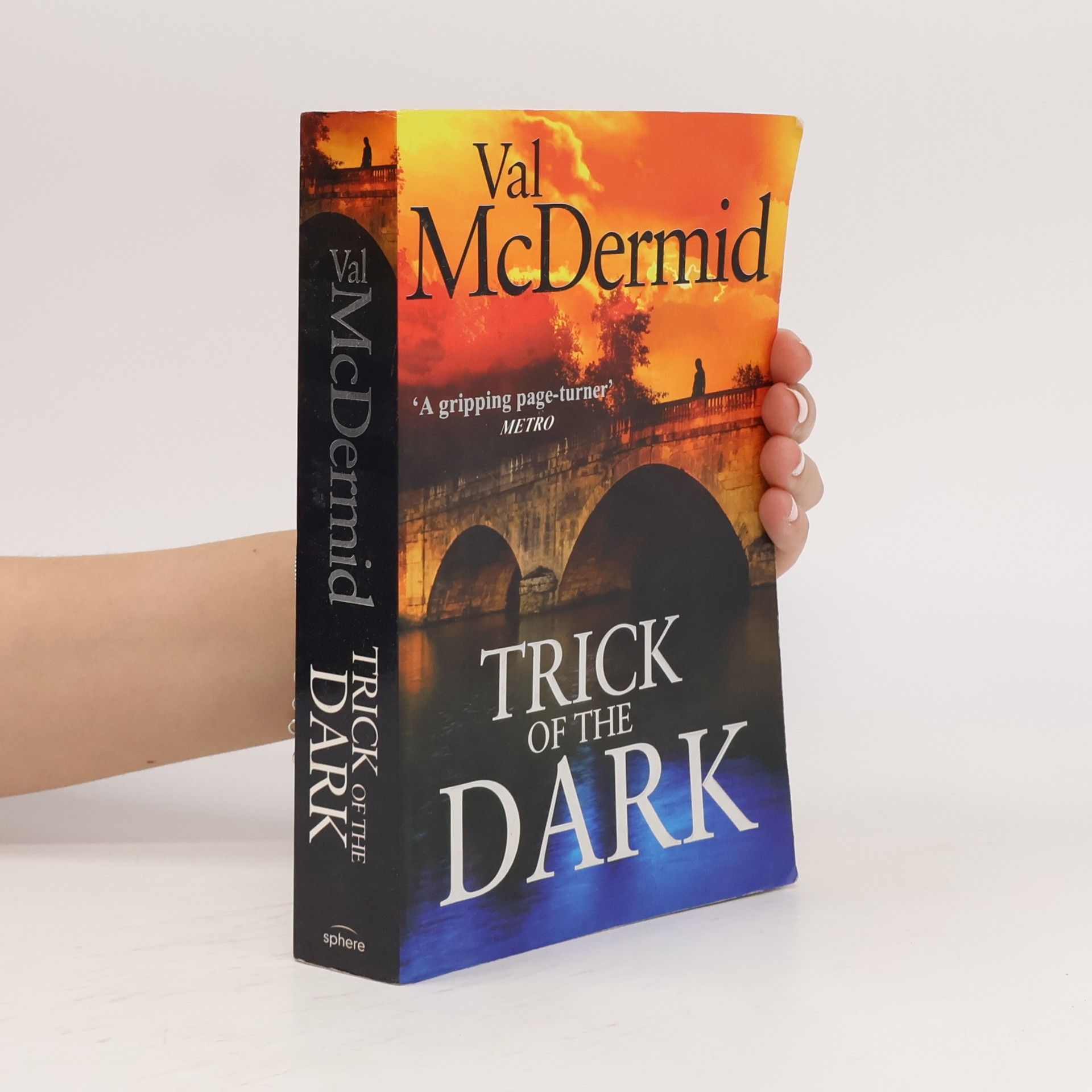 Val McDermid Trick of the Dark