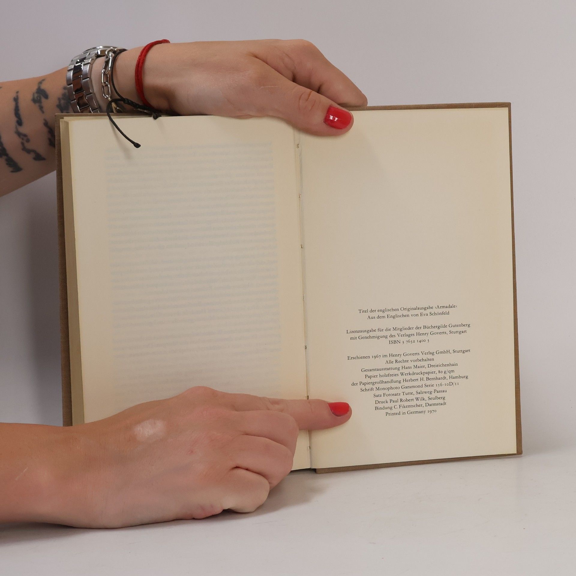 Wilkie Collins Der rote Schal
