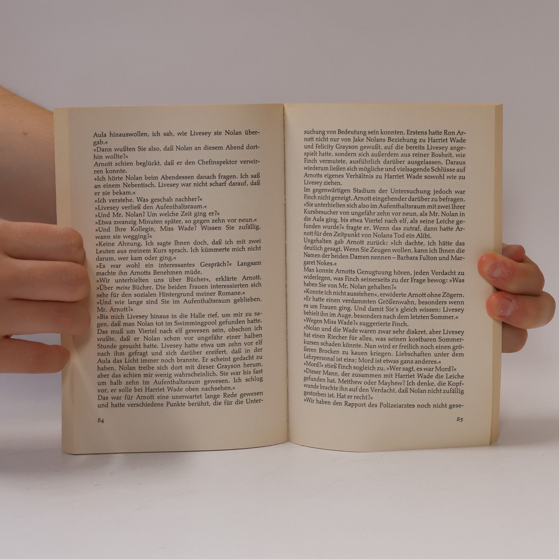 June Thomson Vorhang auf zum Totentanz