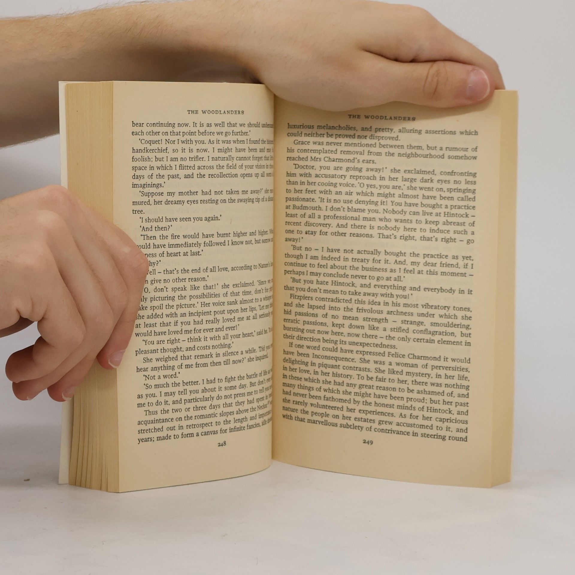 Thomas Hardy English Library: The Woodlanders