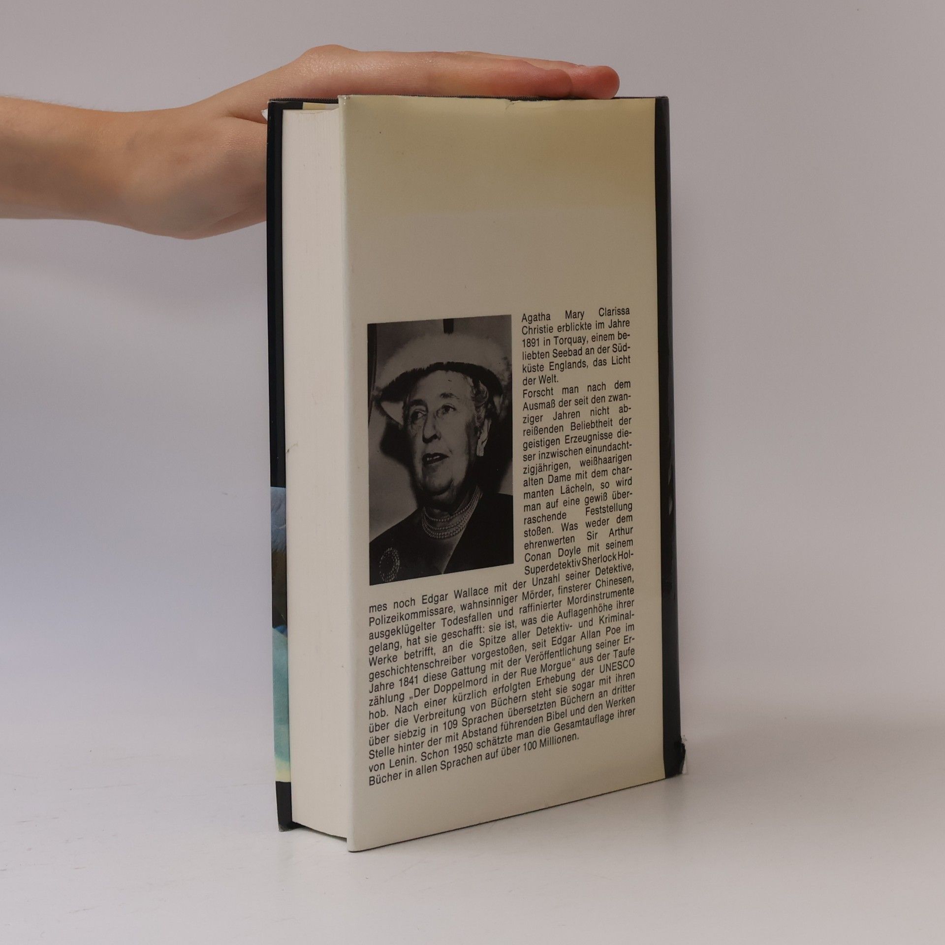 Agatha Christie Die Tote in der Bibliothek, Mit offenen Karten, Der Wachsblumensrauß