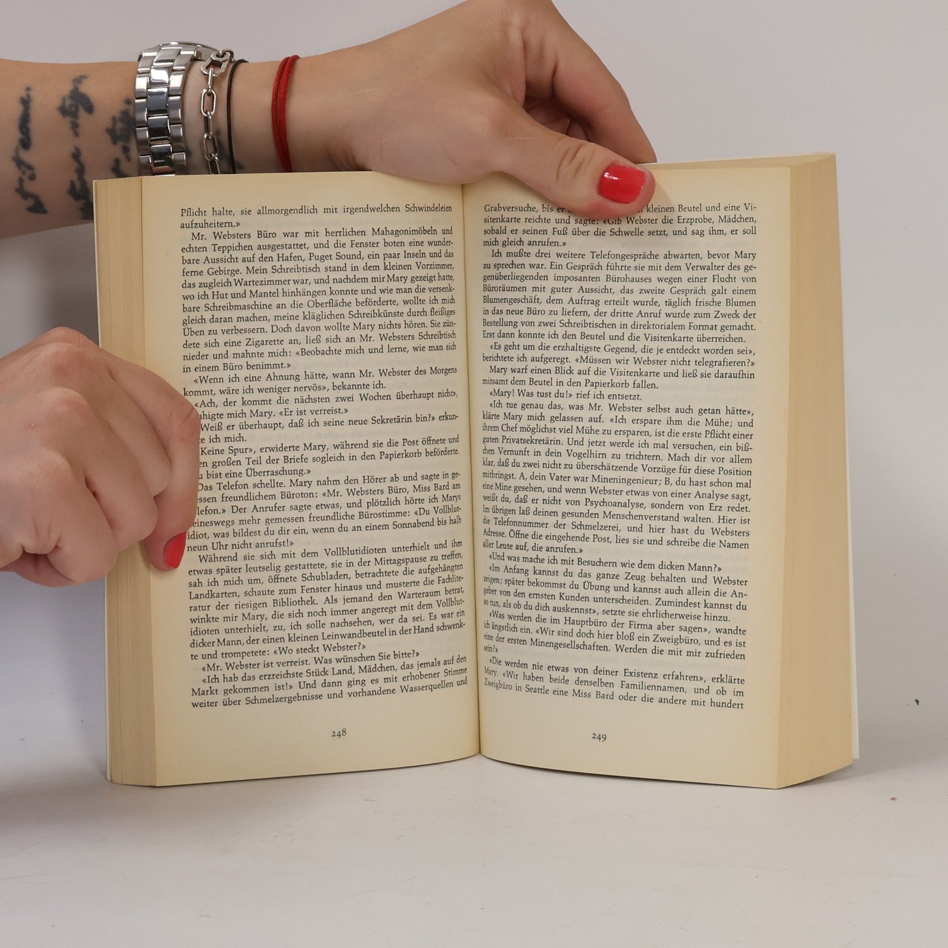 Betty MacDonald Das Ei und ich; Betty kann alles; Die Insel und ich. 3 Romane in 1 Bd.