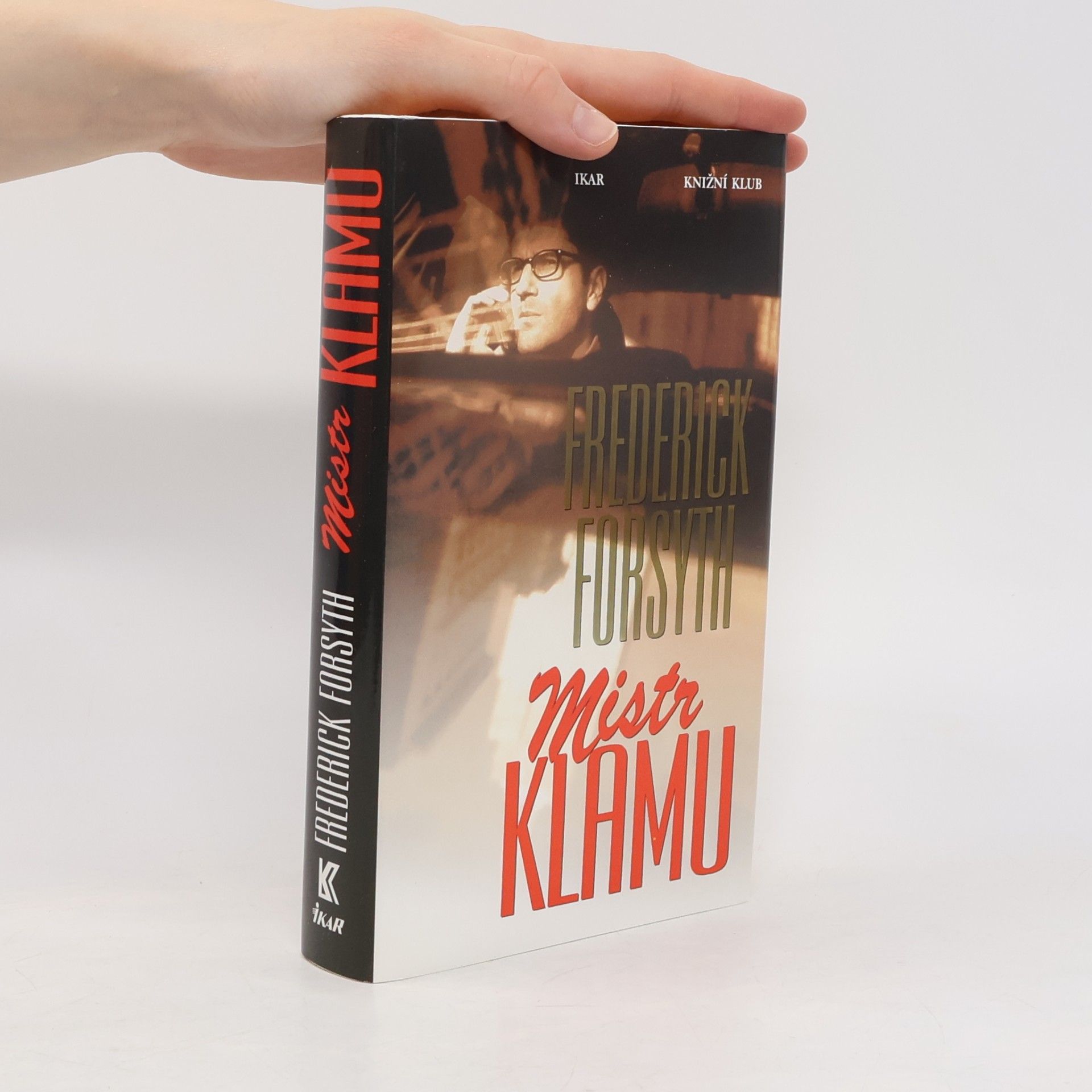 Frederick Forsyth Mistr klamu