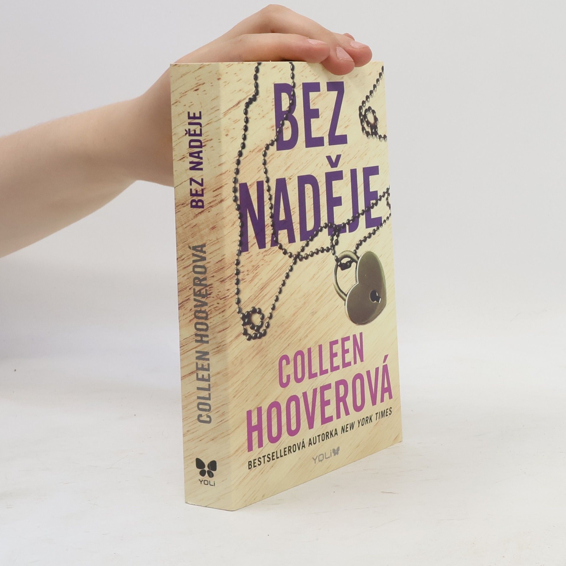 Colleen Hoover Bez naděje