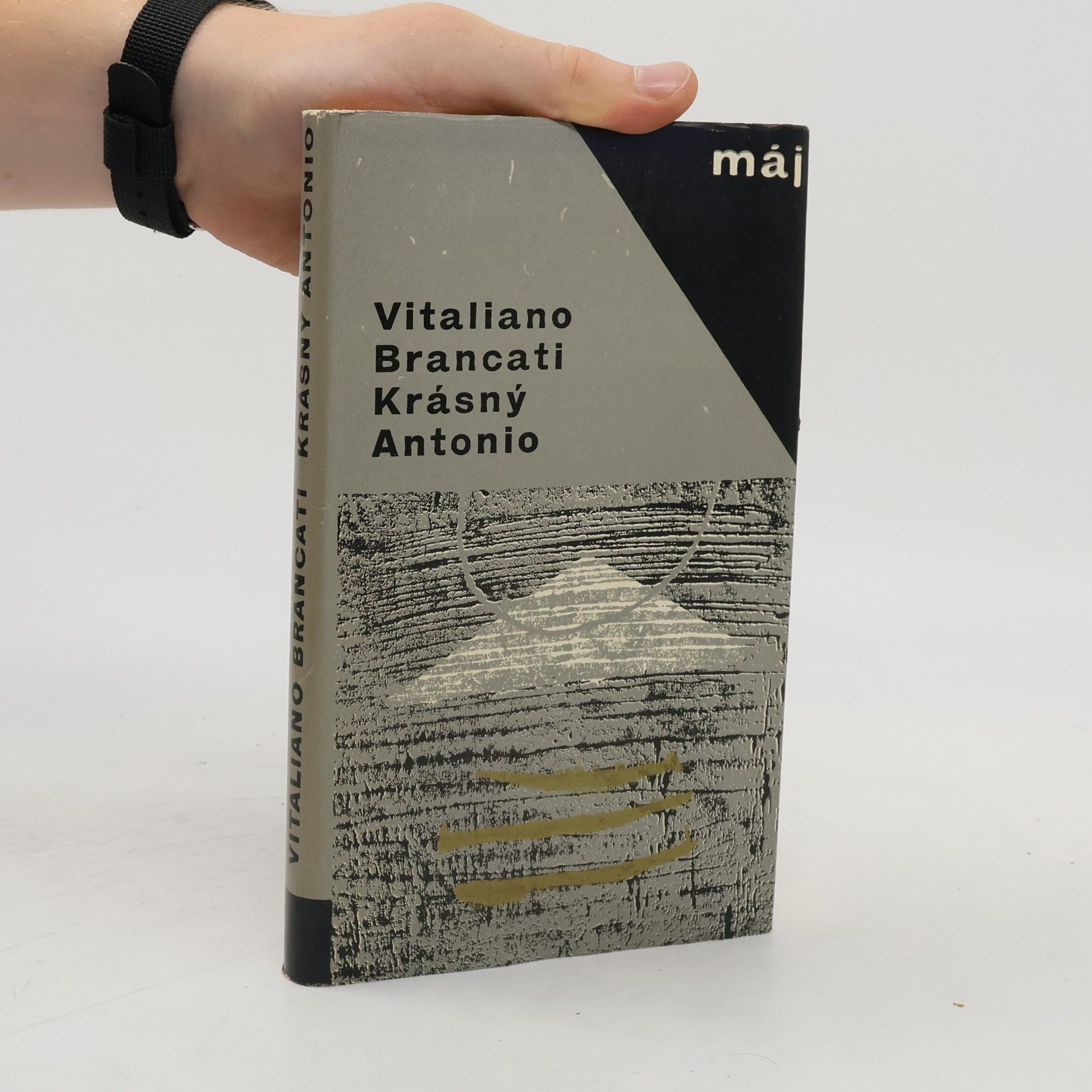 Vitaliano Brancati Krásný Antonio