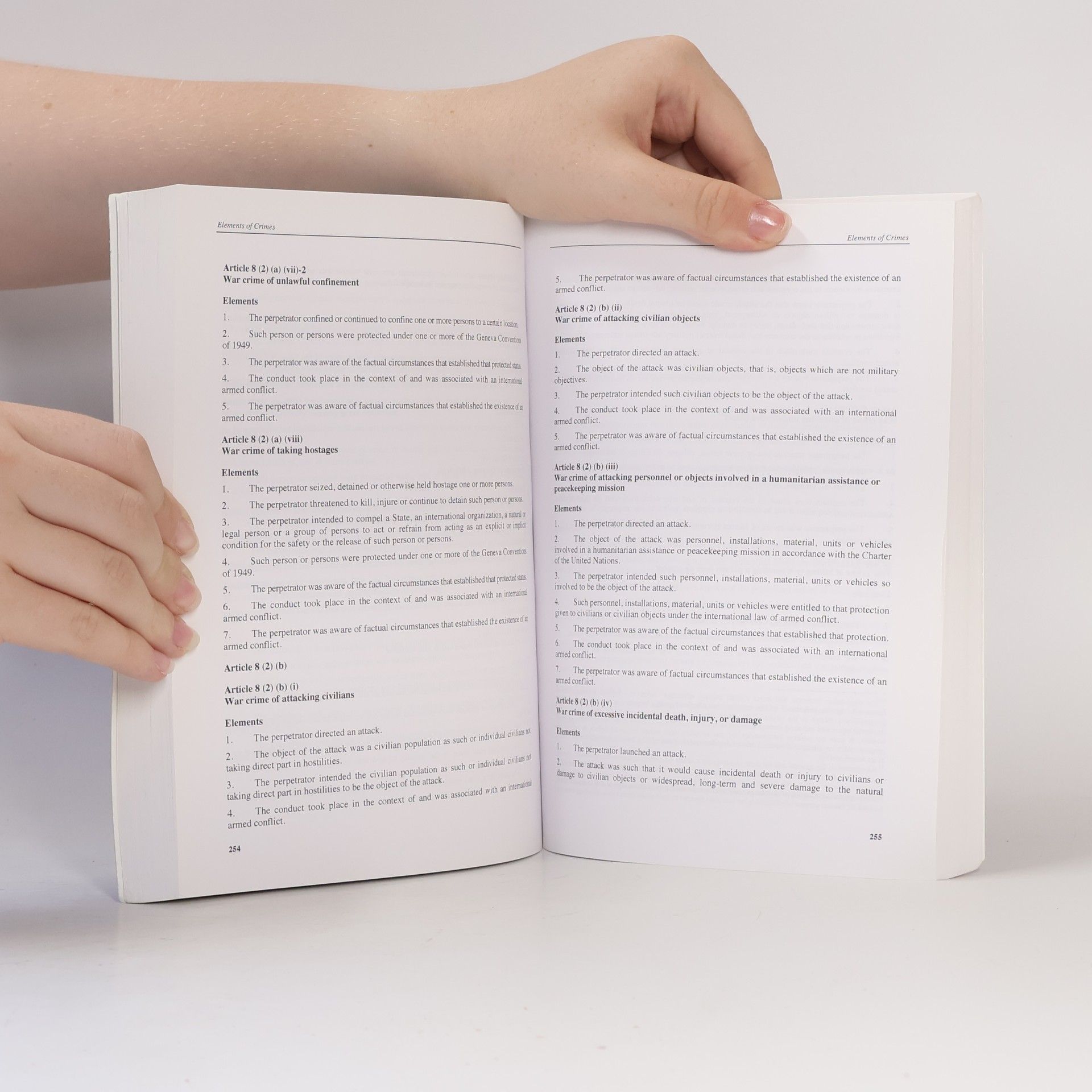Various authors Selected Basic Documents Related to the International Criminal Court 2015