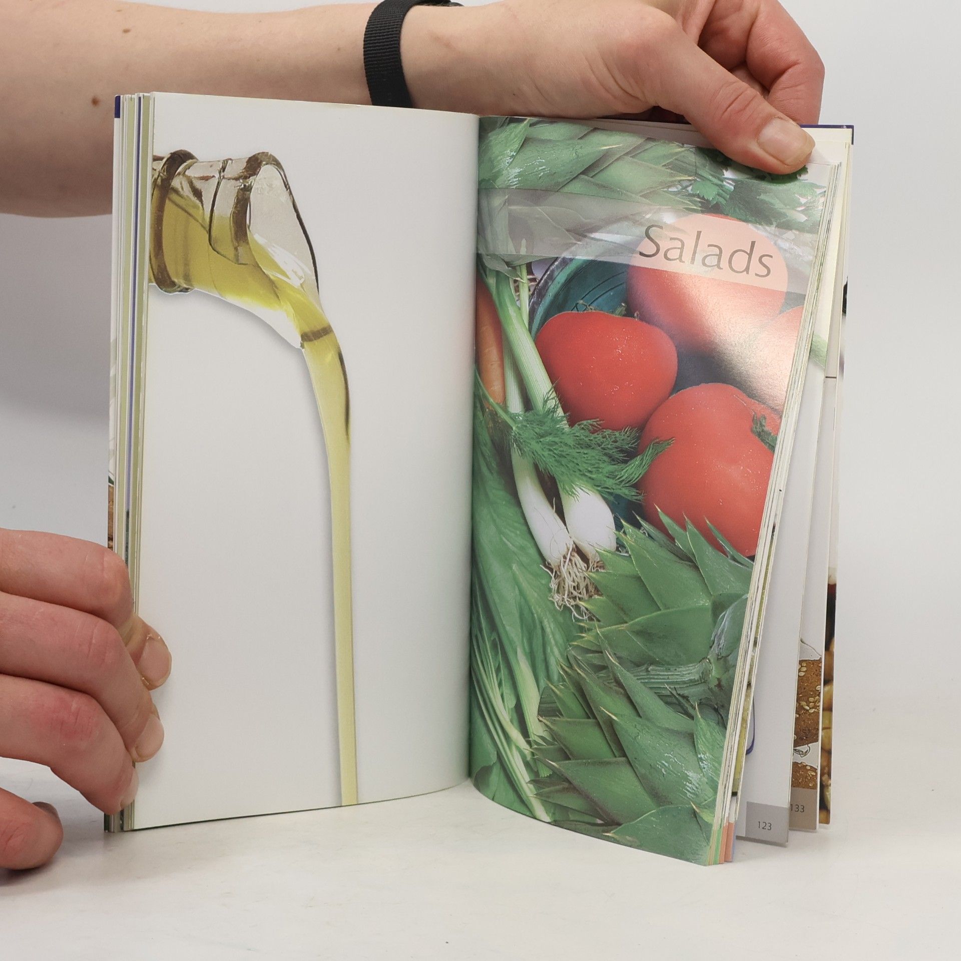 Stella Kalogeraki Olive oil: Way of Long Life