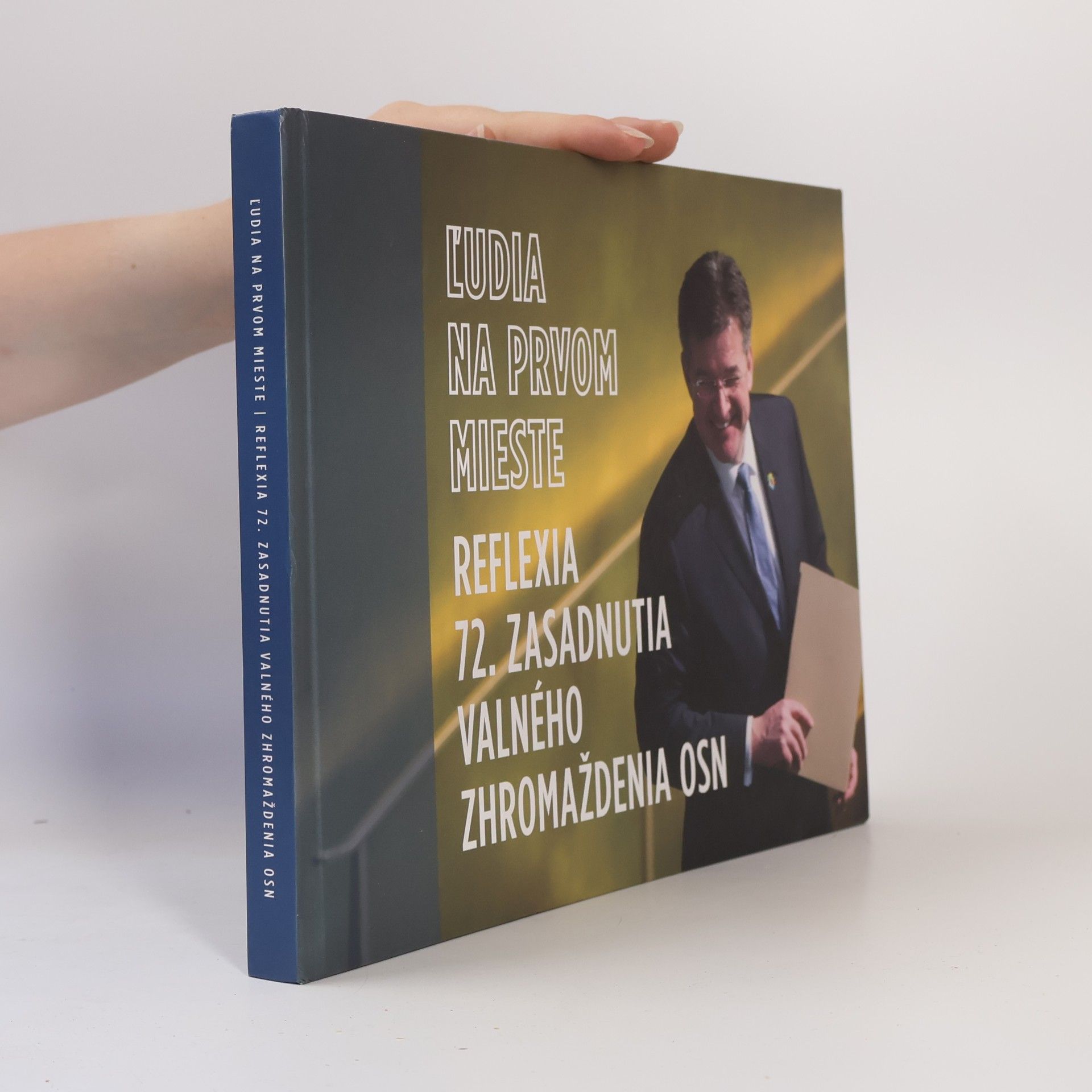 Autorenkollektiv Ľudia na prvom mieste