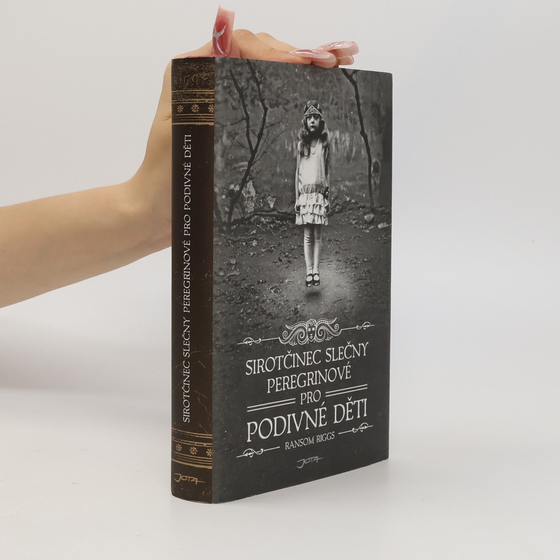 Ransom Riggs Sirotčinec slečny Peregrinové pro podivné děti