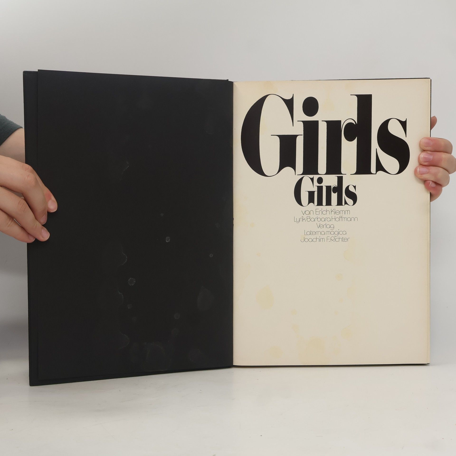 Erich Klemm Girls, Girls