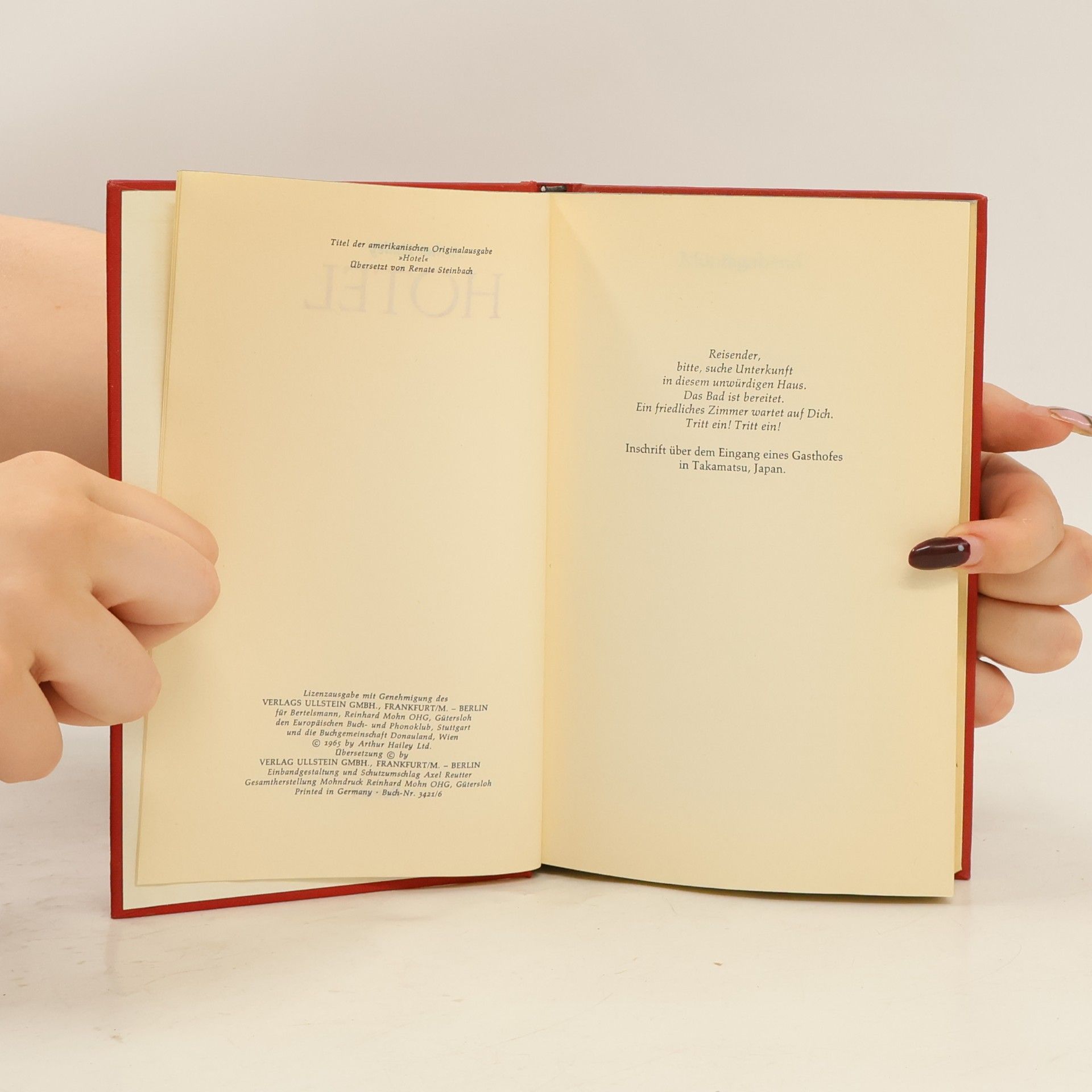 Arthur Hailey Hotel