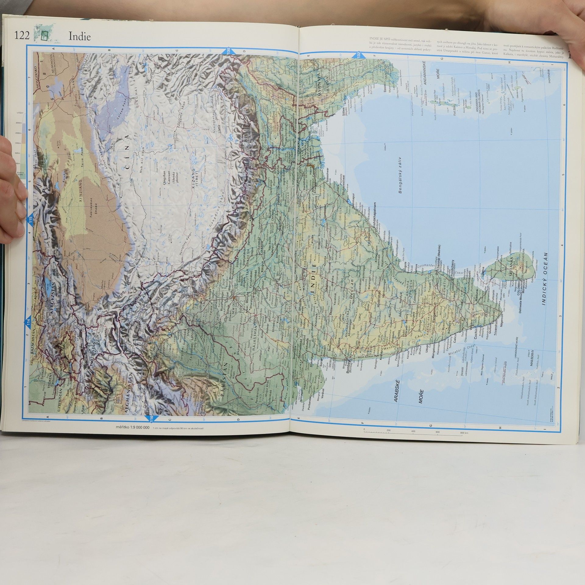 Jiří Hanuš Ilustrovaný atlas světa pro nové století