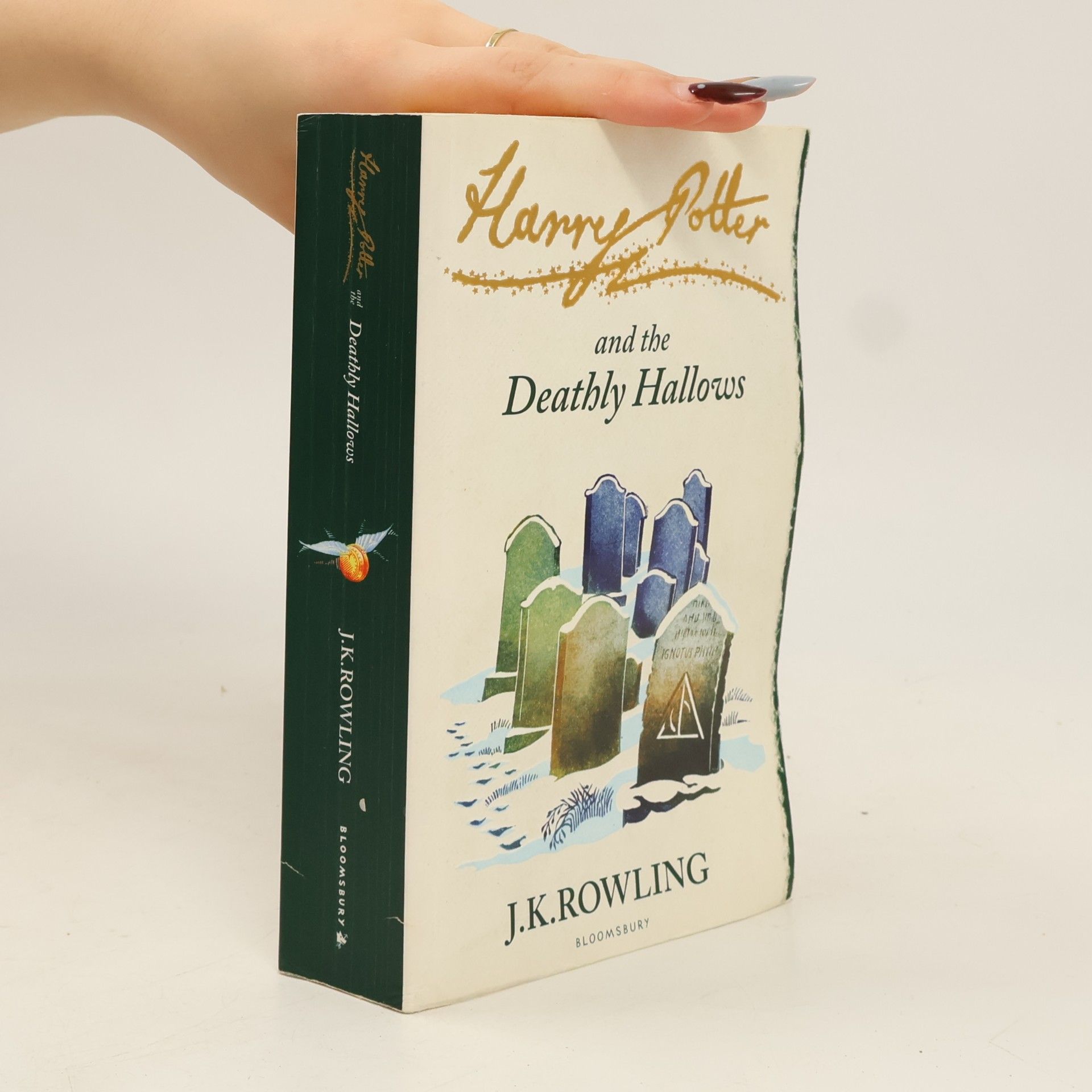 Joanne K. Rowling Harry Potter and the deathly hallows