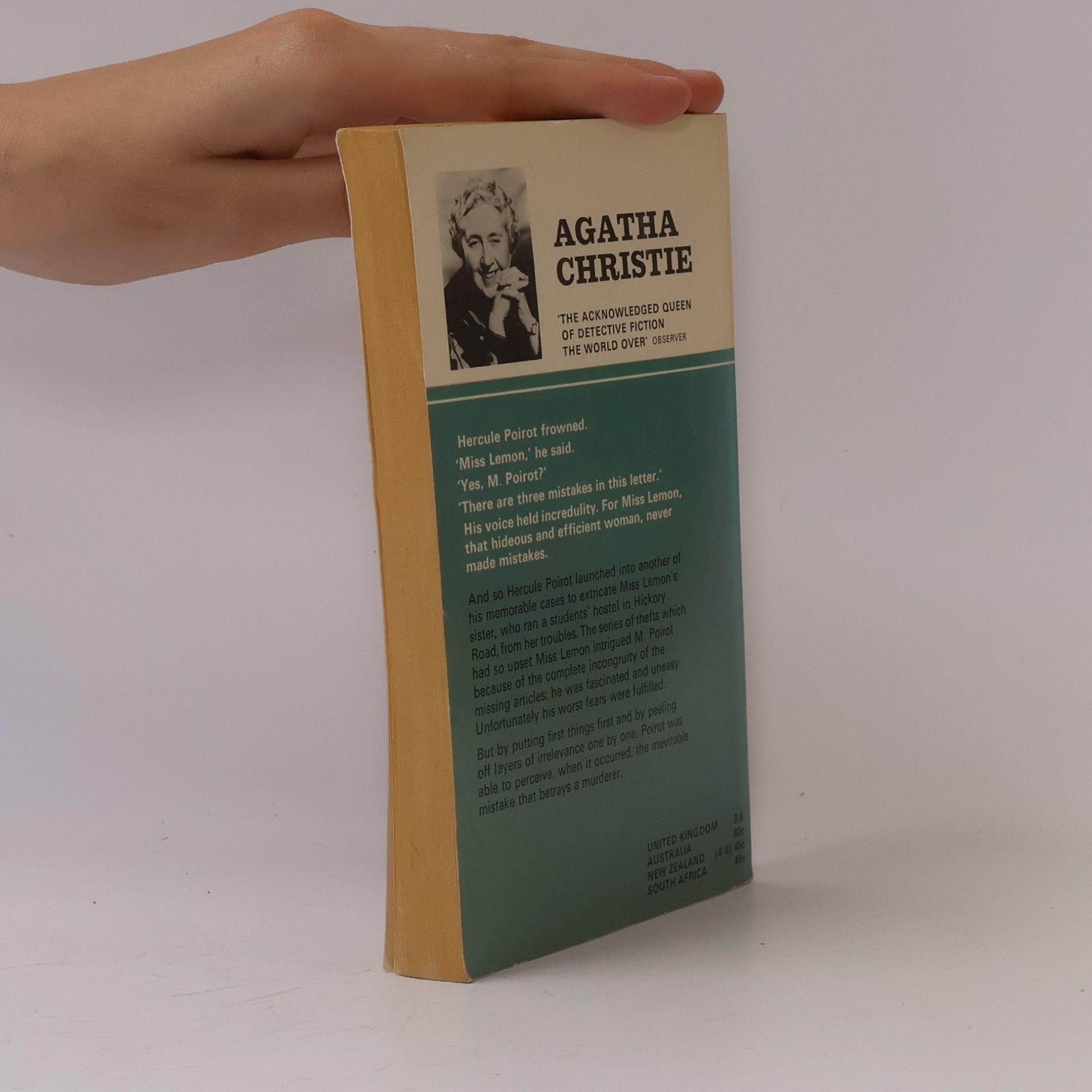 Agatha Christie Hickory dickory dock