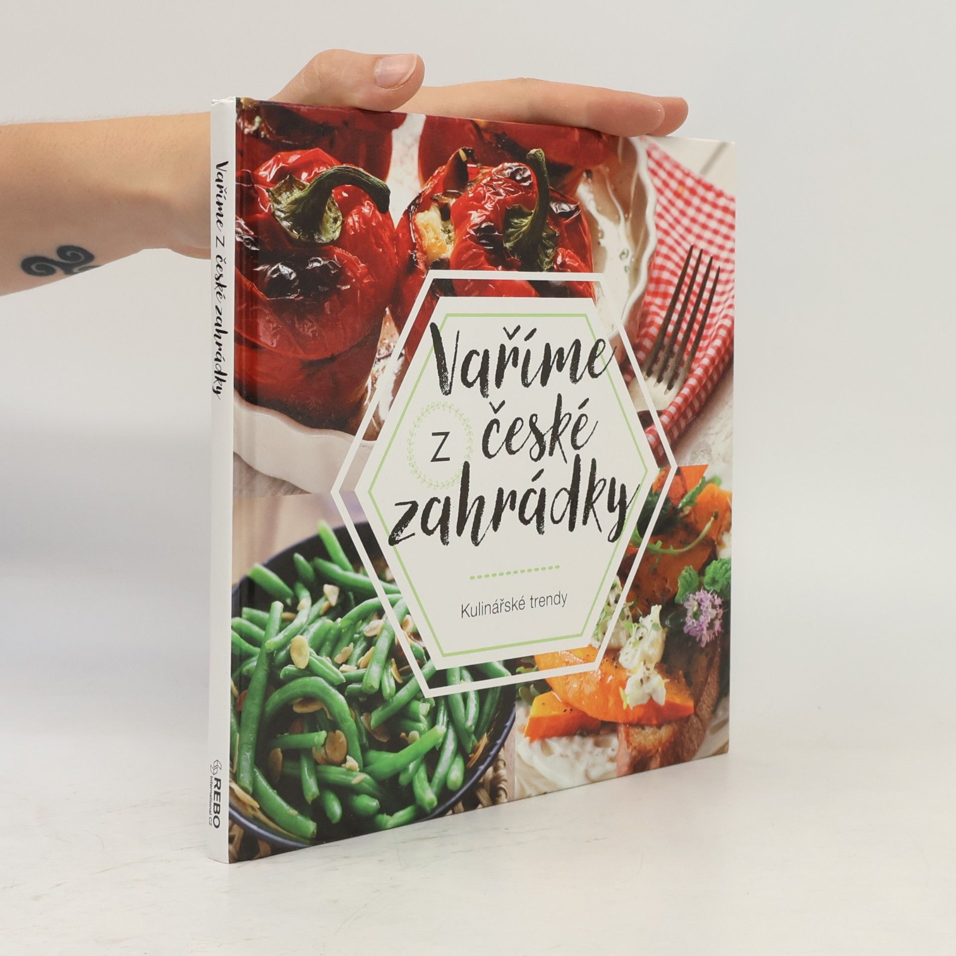 Collectif d'auteurs Vaříme z české zahrádky
