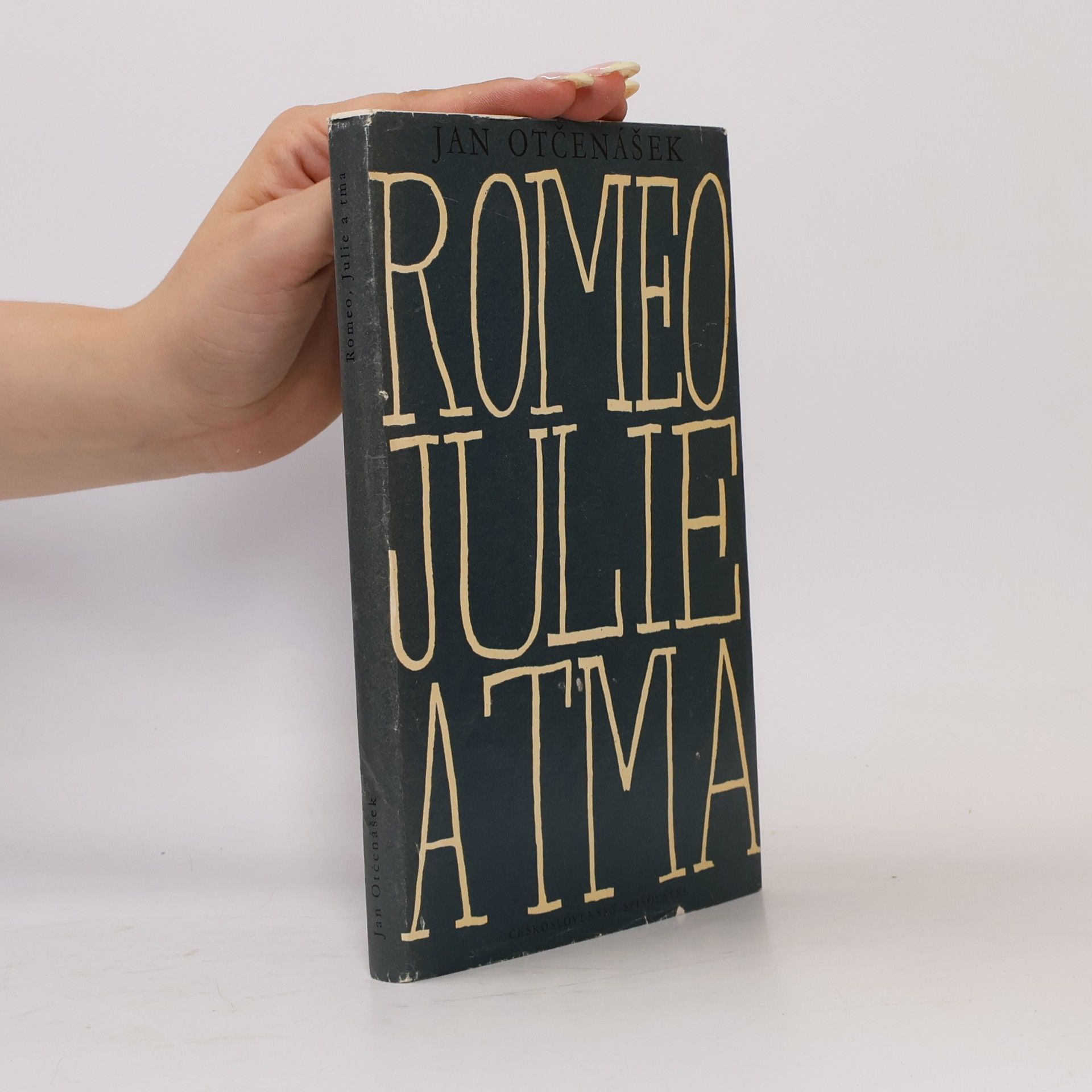 Jan Otčenášek Romeo, Julie a tma