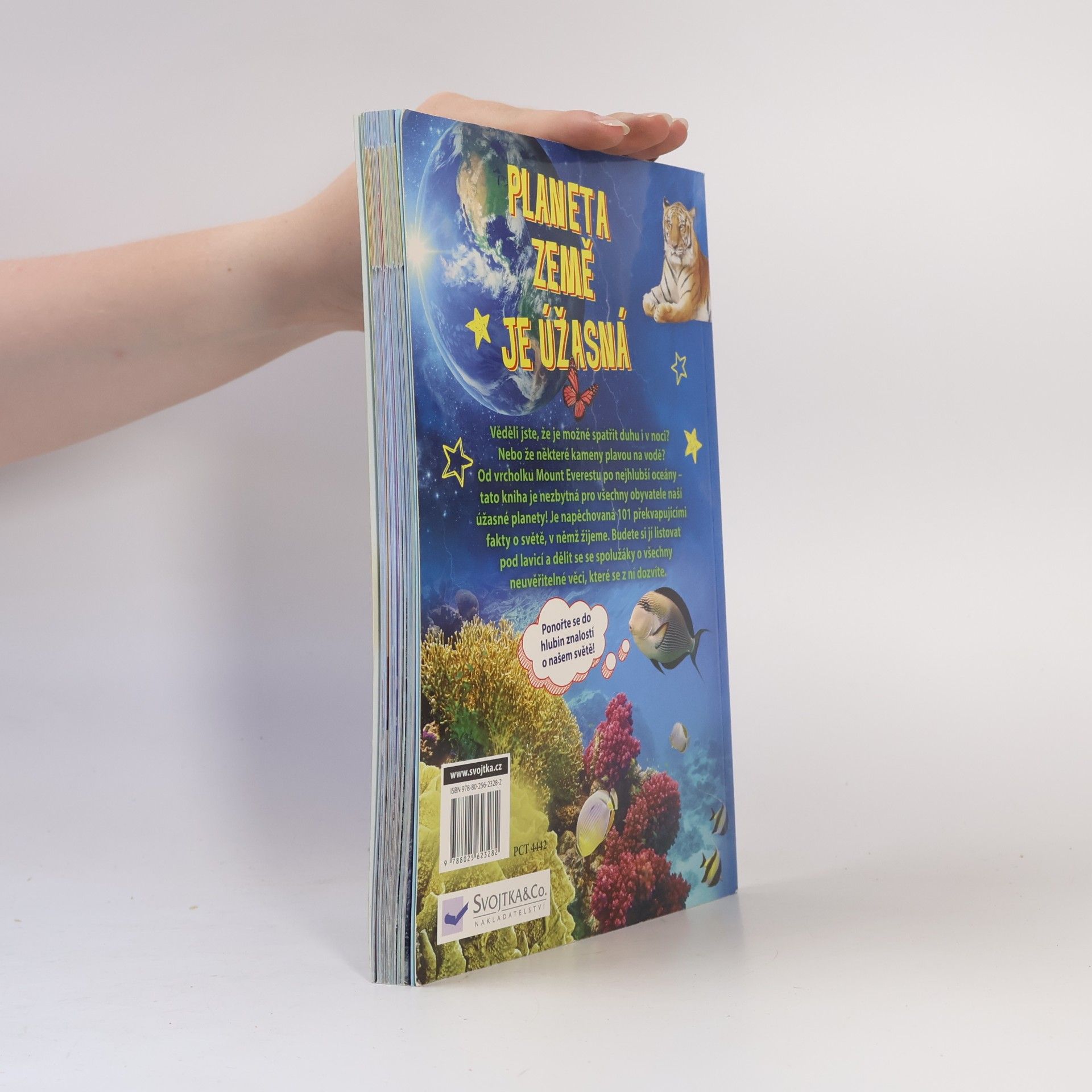 Lisa Regan Planeta Země je úžasná! : 101 neuvěřitelných věcí, které by každé dítě mělo znát
