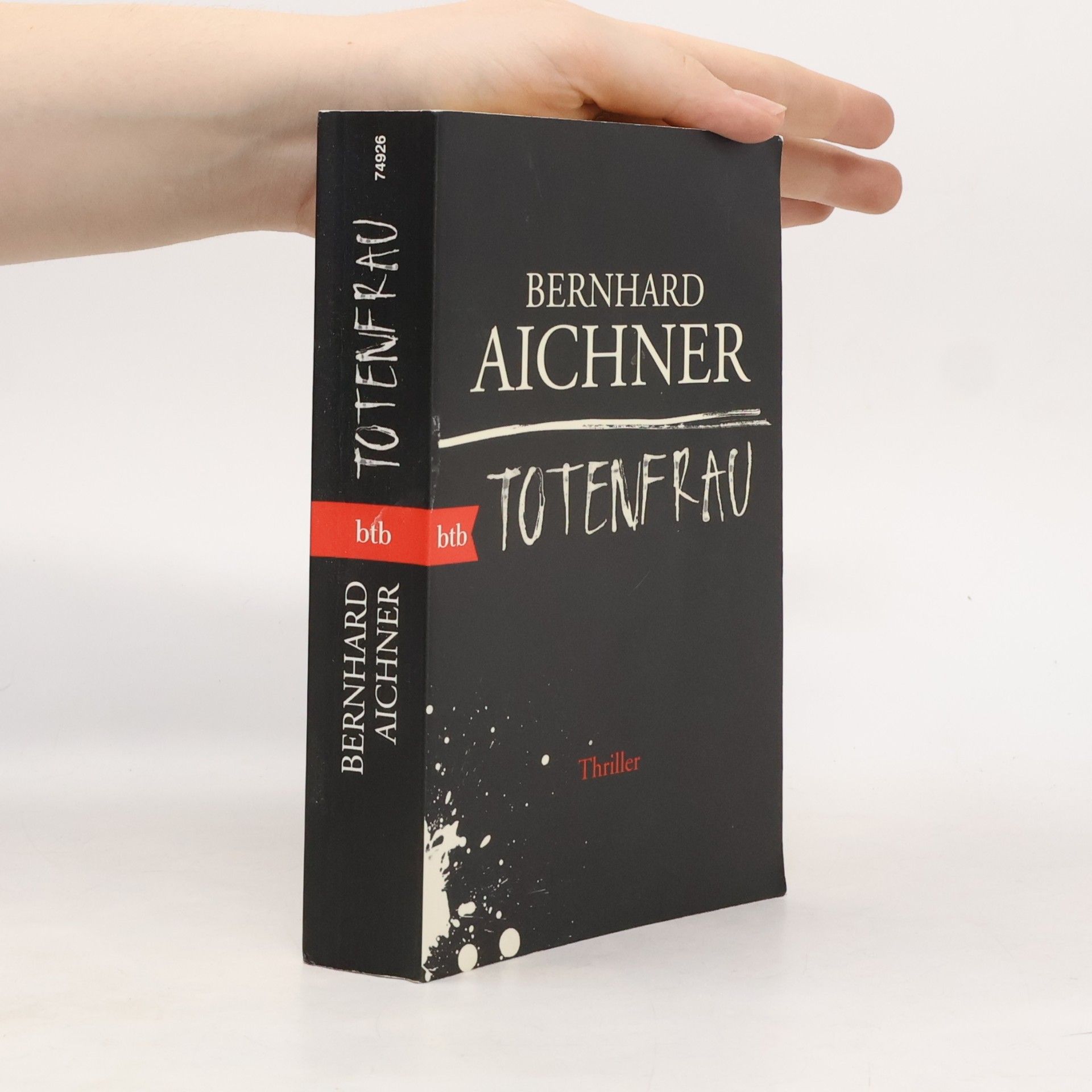 Bernhard Aichner Totenfrau