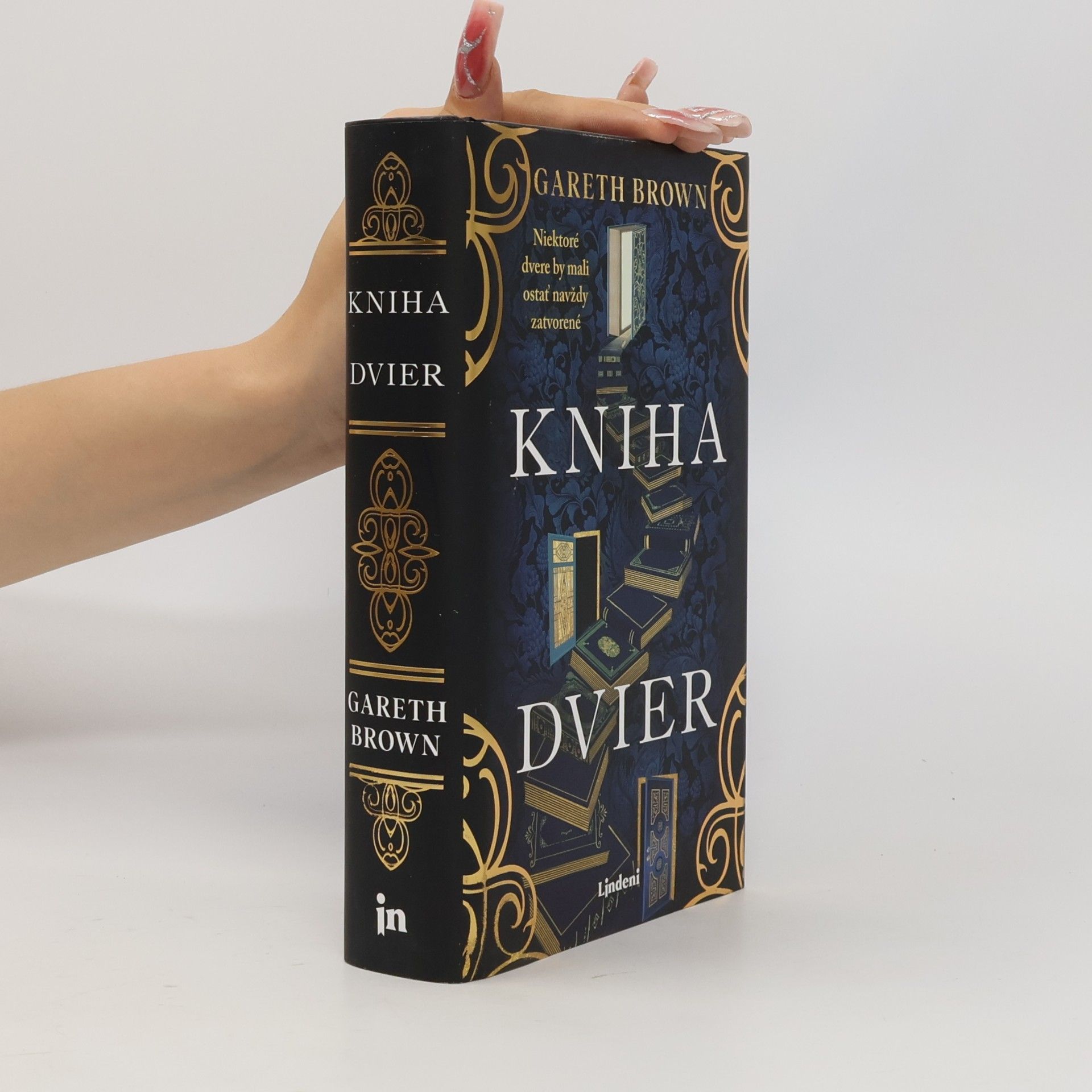 Gareth Brown Kniha dvier