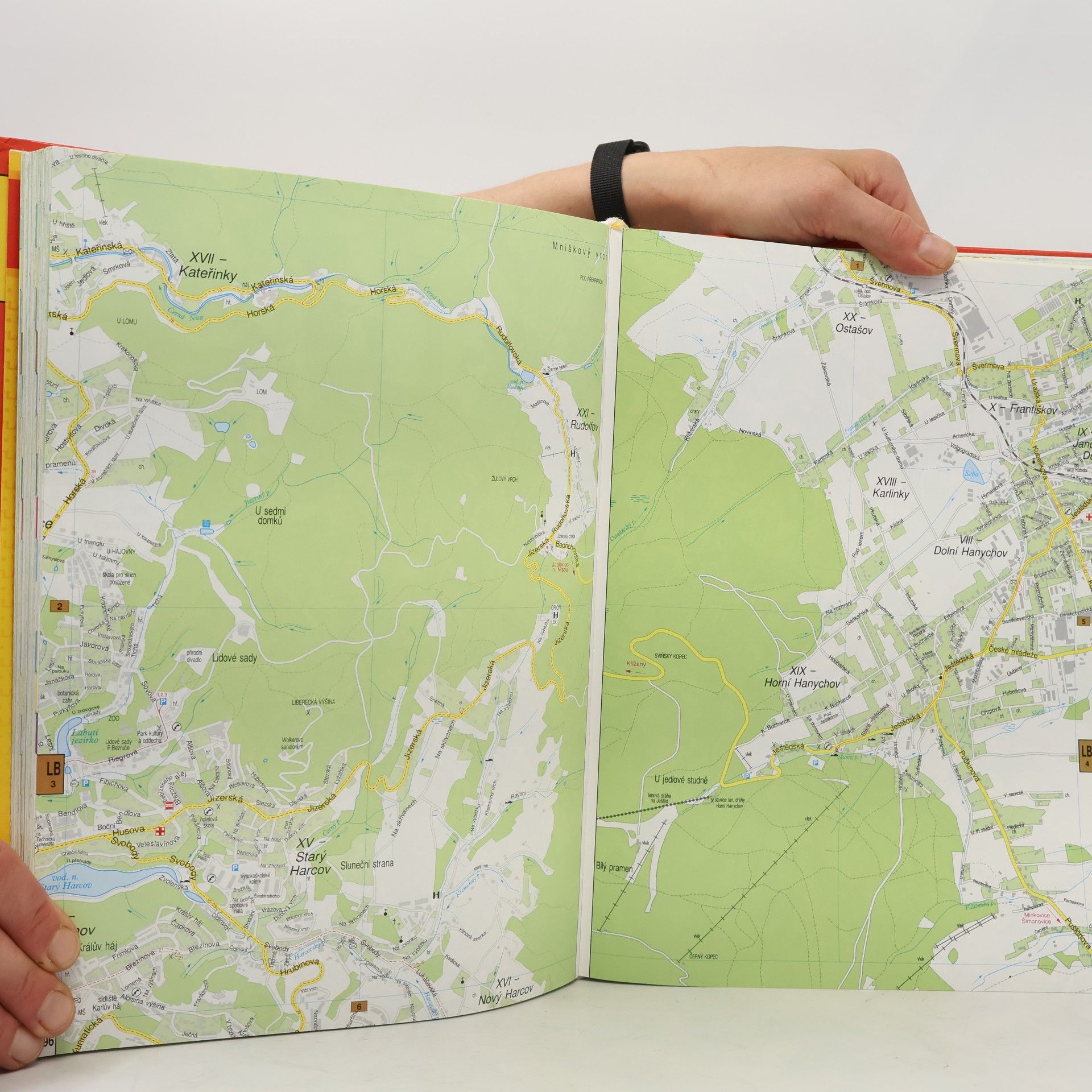 Various authors Velký atlas měst České republiky
