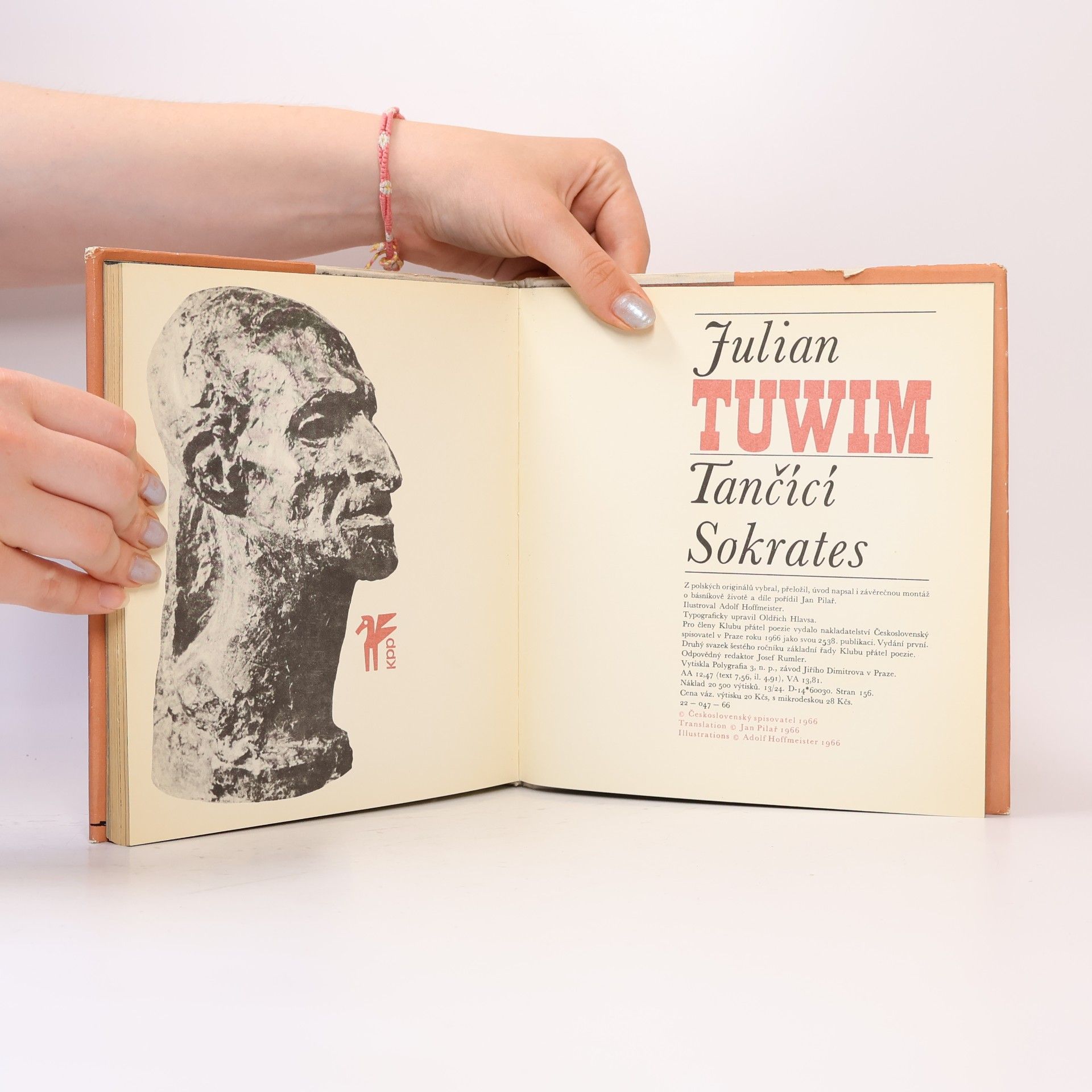 Julian Tuwim Tančící Sokrates