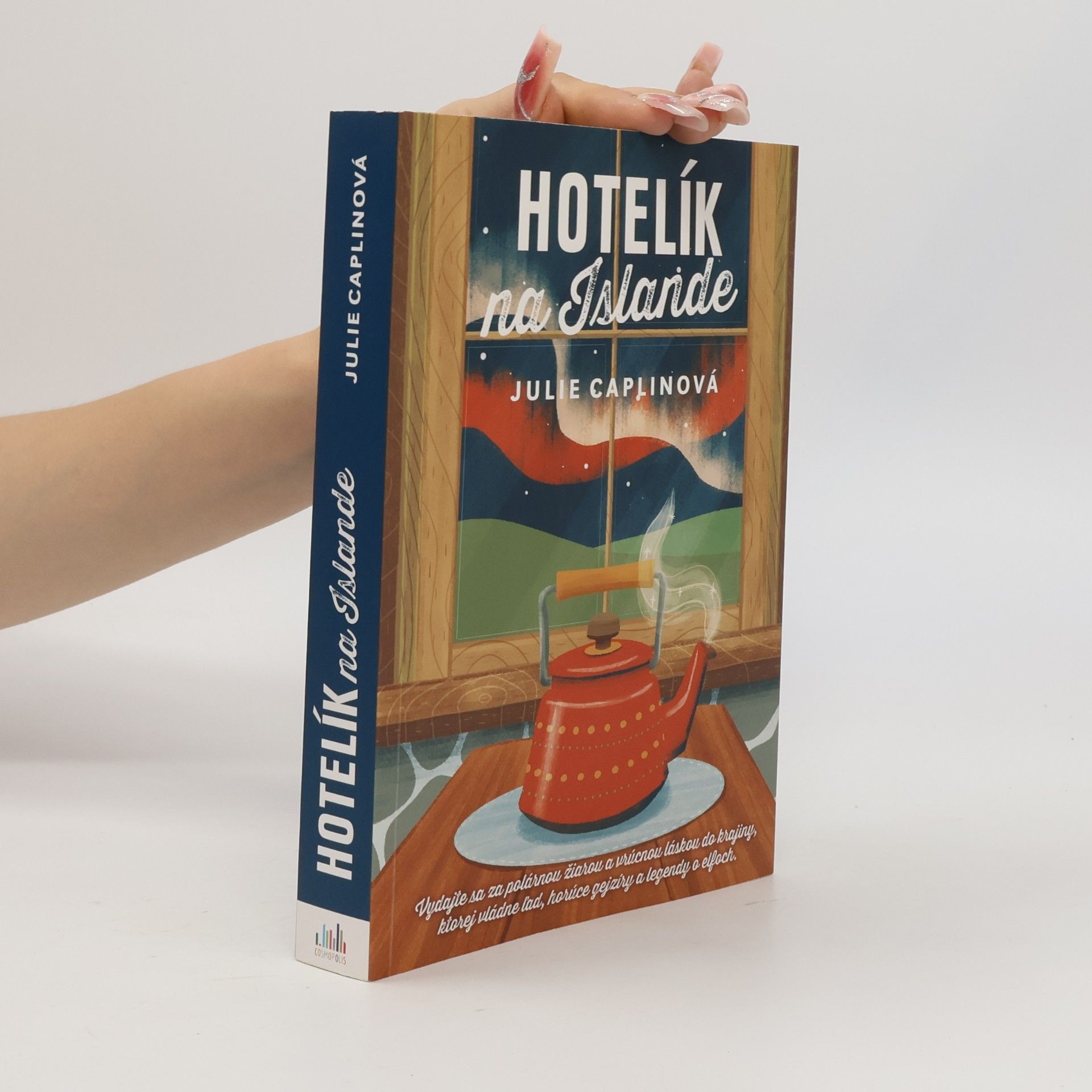 Julie Caplinová Hotelík na Islande