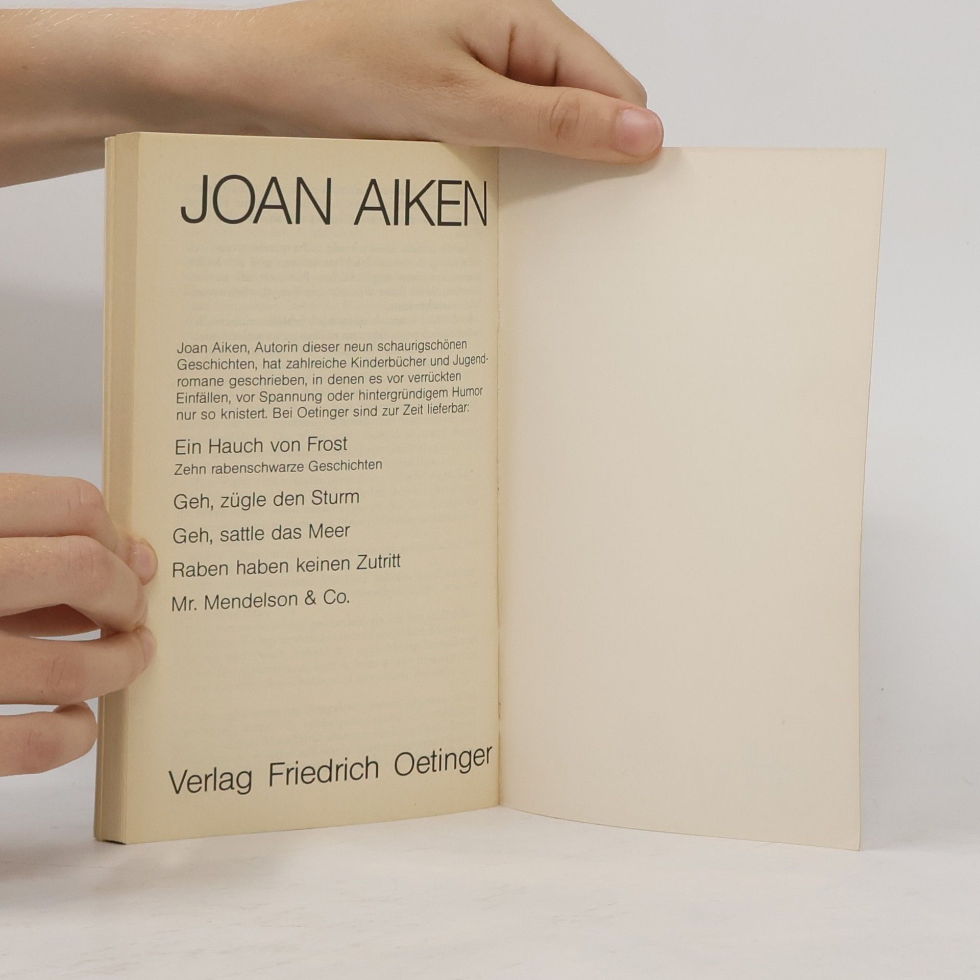 Joan Aiken Ein Raunen in der Nacht. Neun schaurigschöne Geschichten