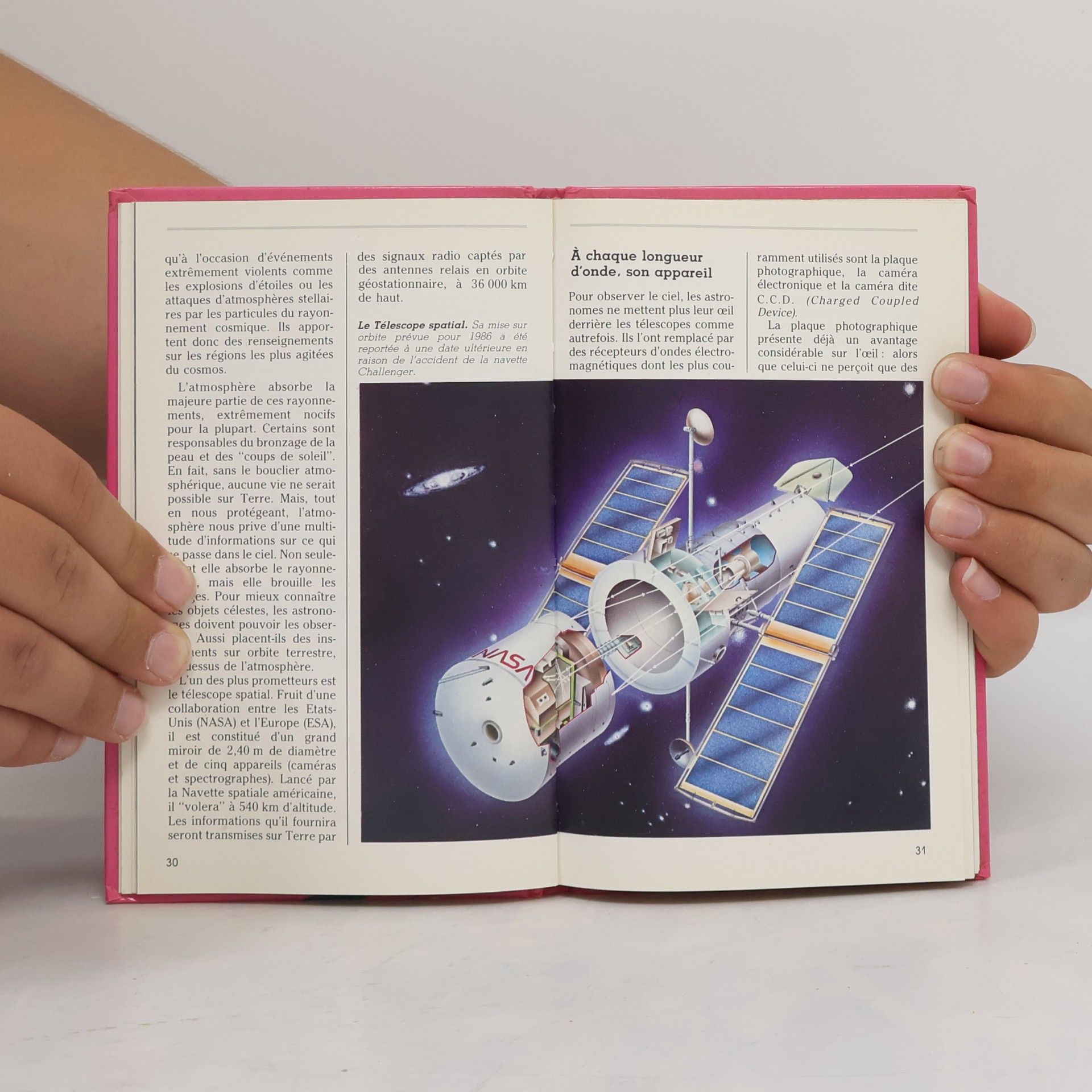 Anna Alter Échos: Objectif univers
