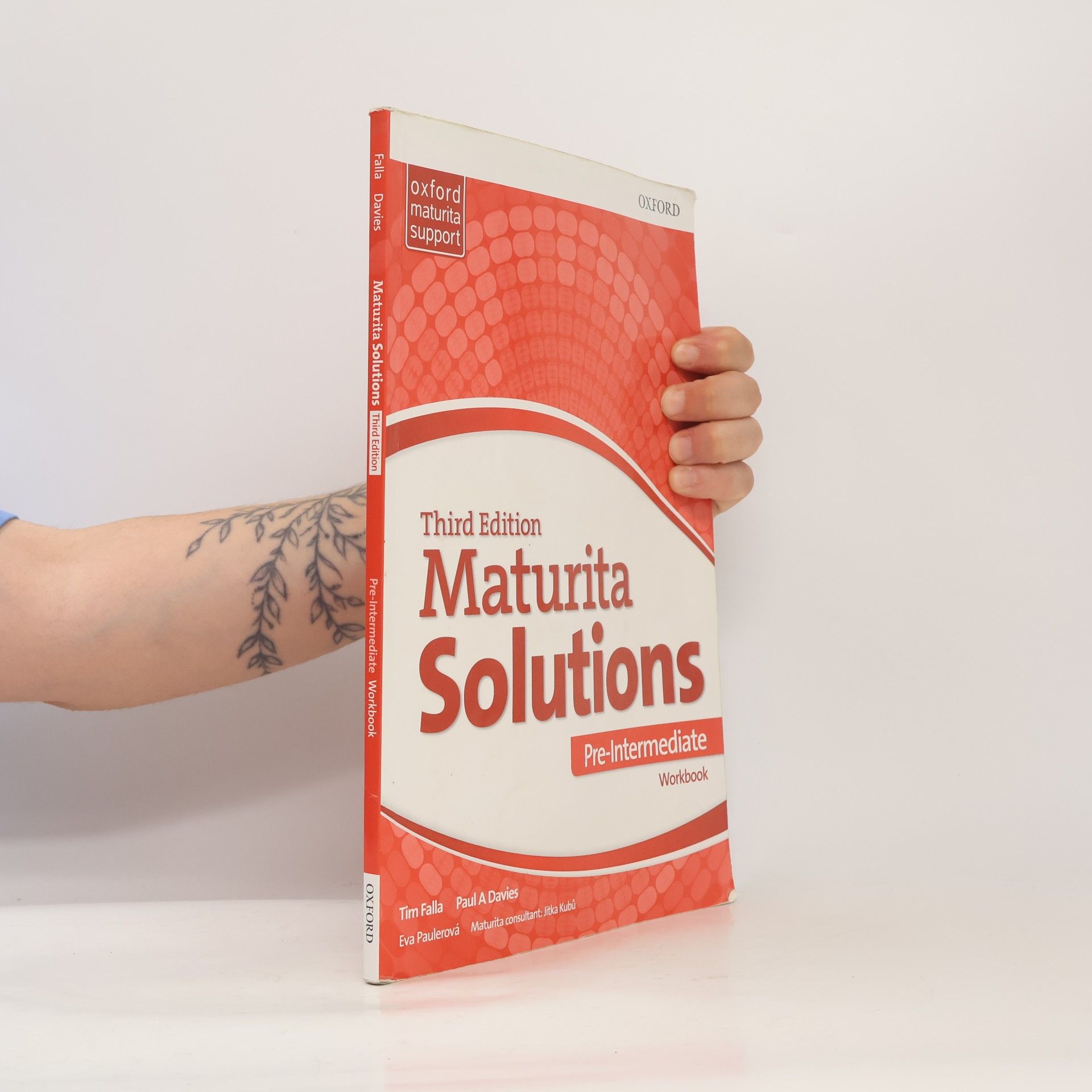 Maturita Solutions. Pre-Intermediate. Workbook