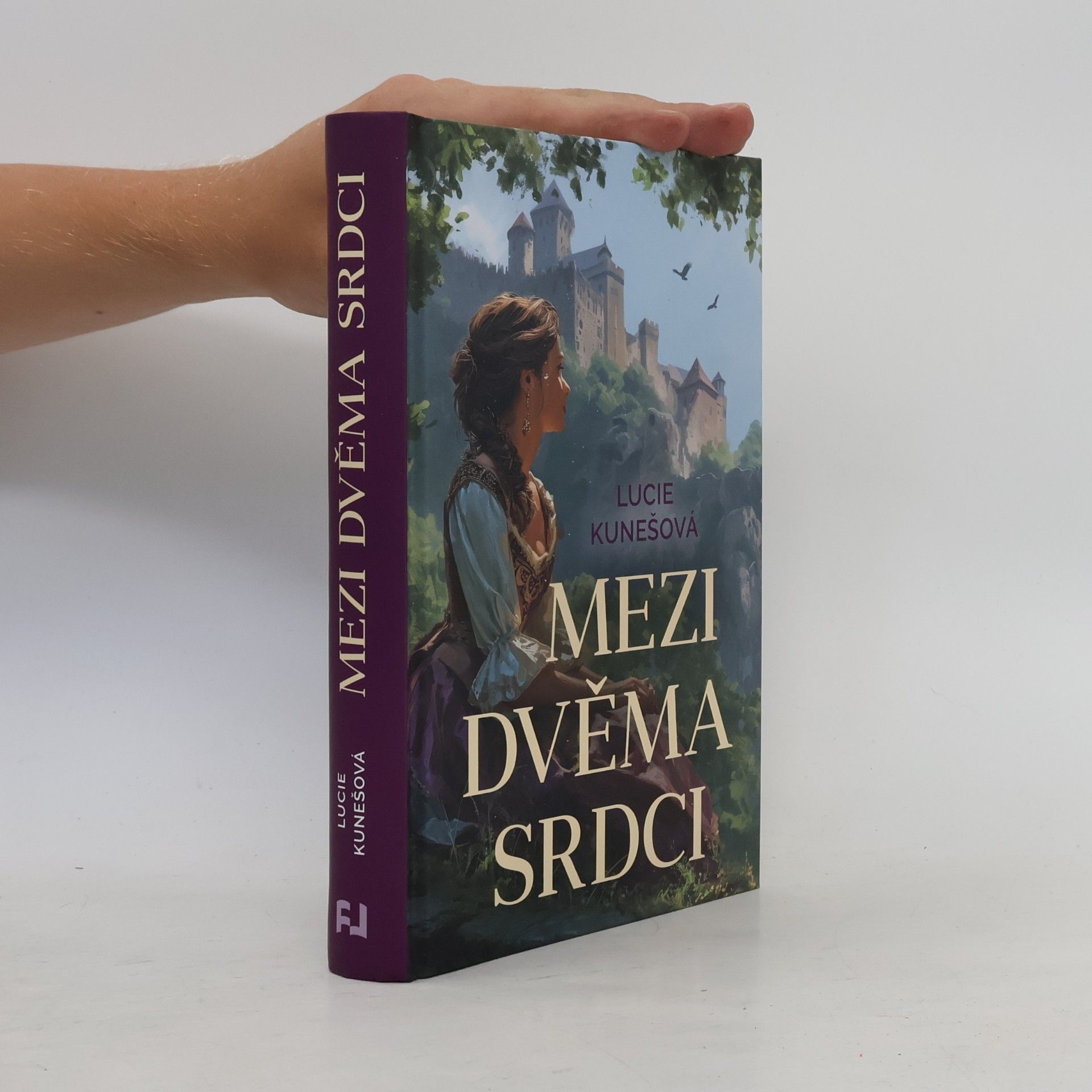 Lucie Kunešová Mezi dvěma srdci