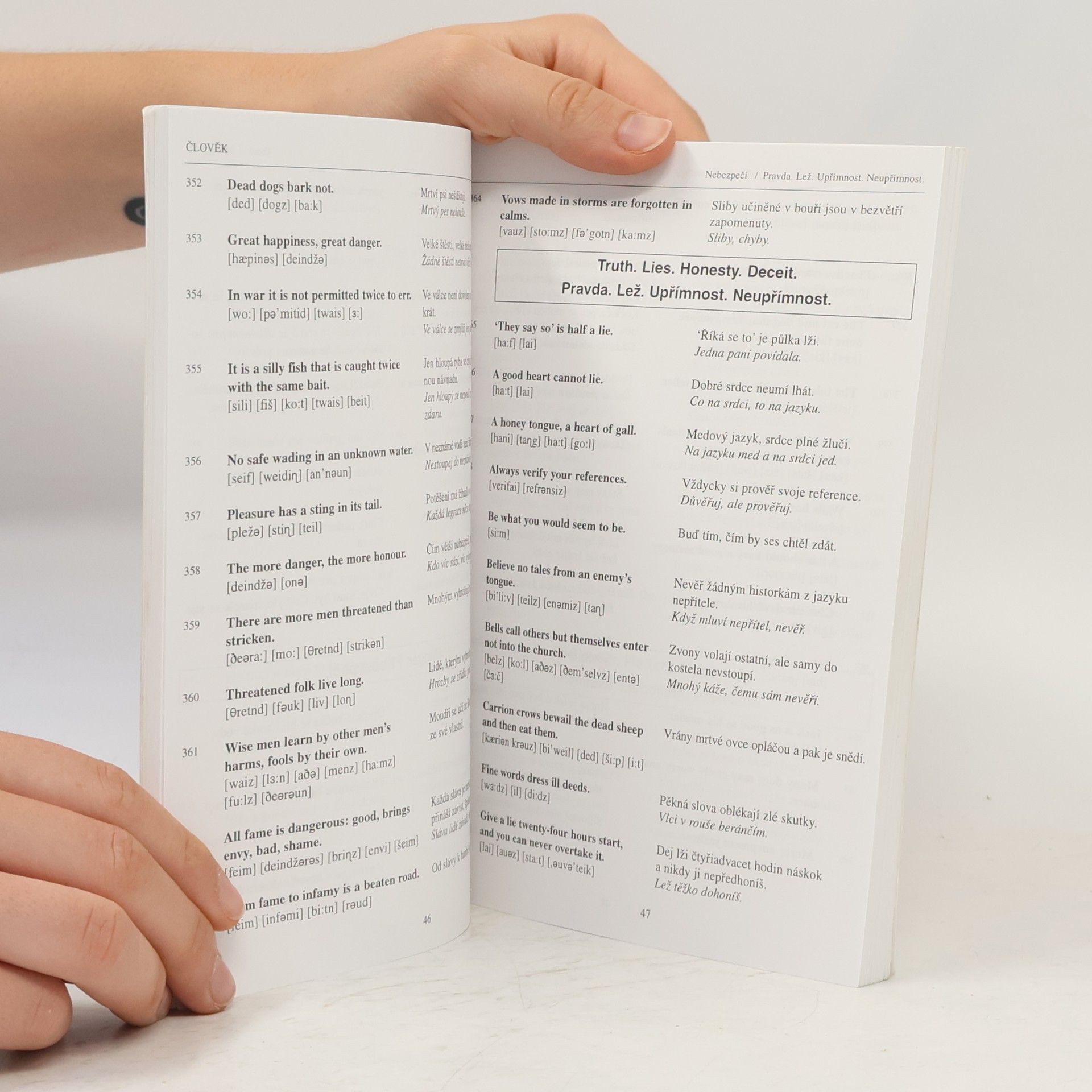 Lacinová Eva English proverbs. Anglická přísloví