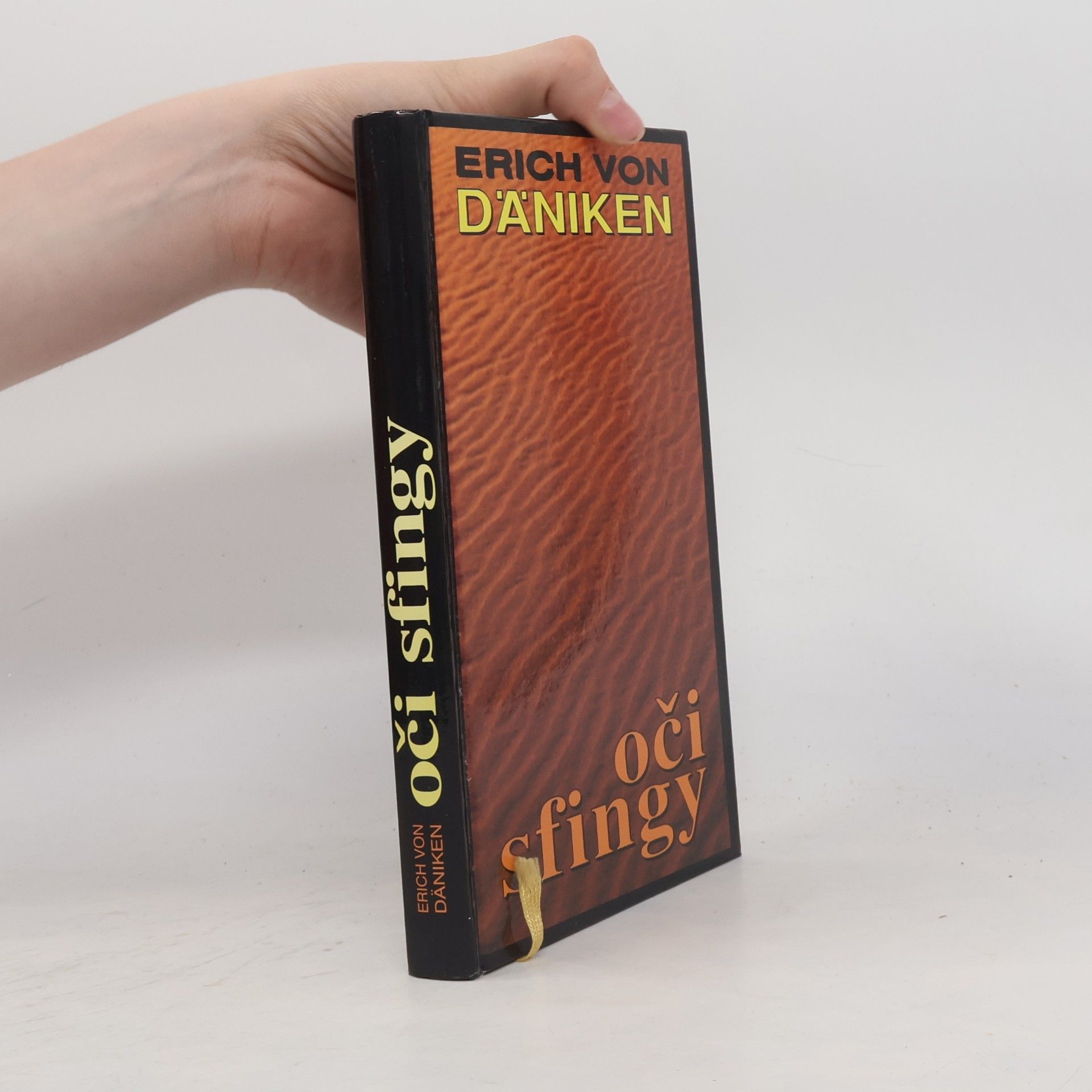 Erich von Däniken Oči sfingy