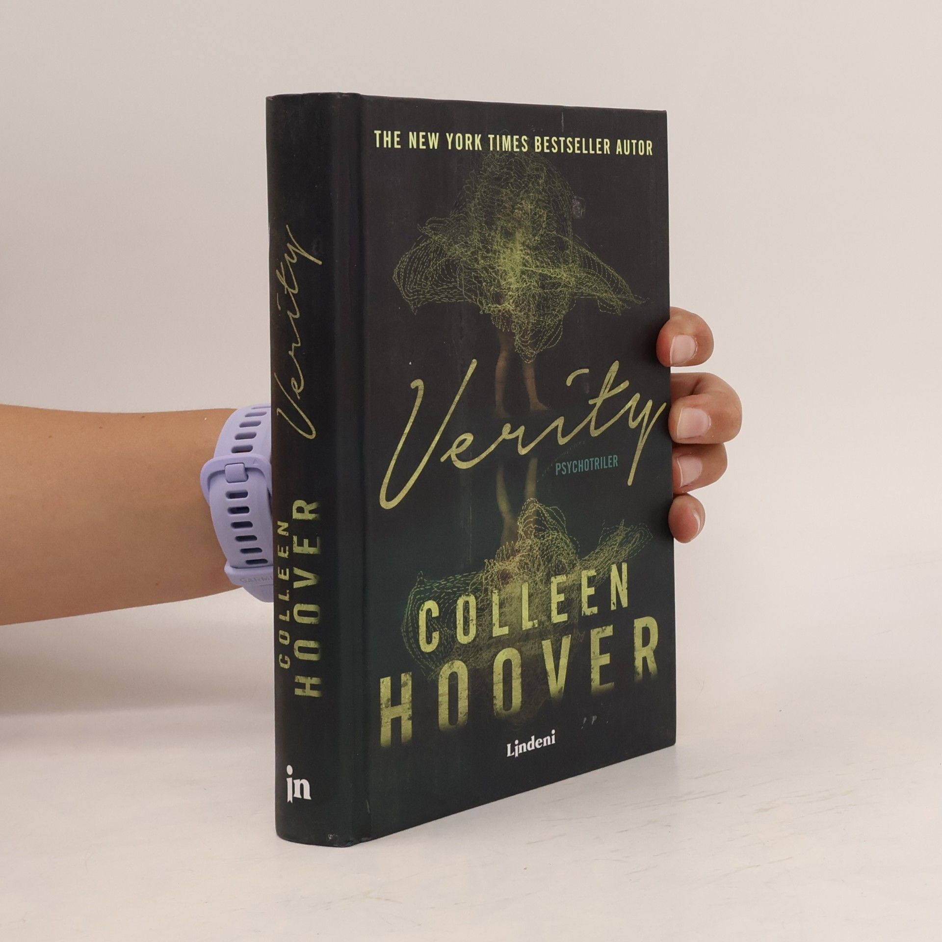 Colleen Hoover Verity