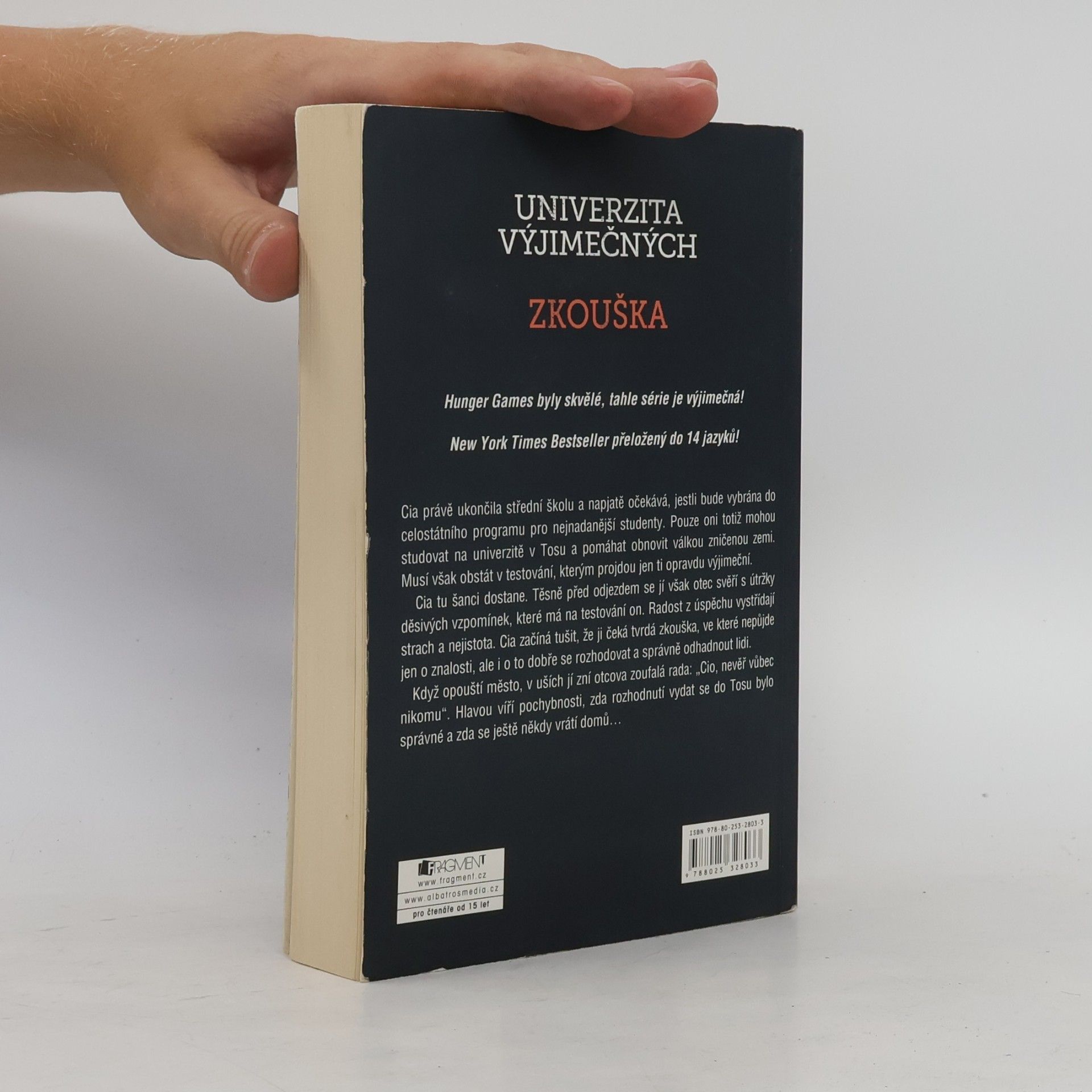 Joelle Charbonneau Univerzita výjimečných. Zkouška
