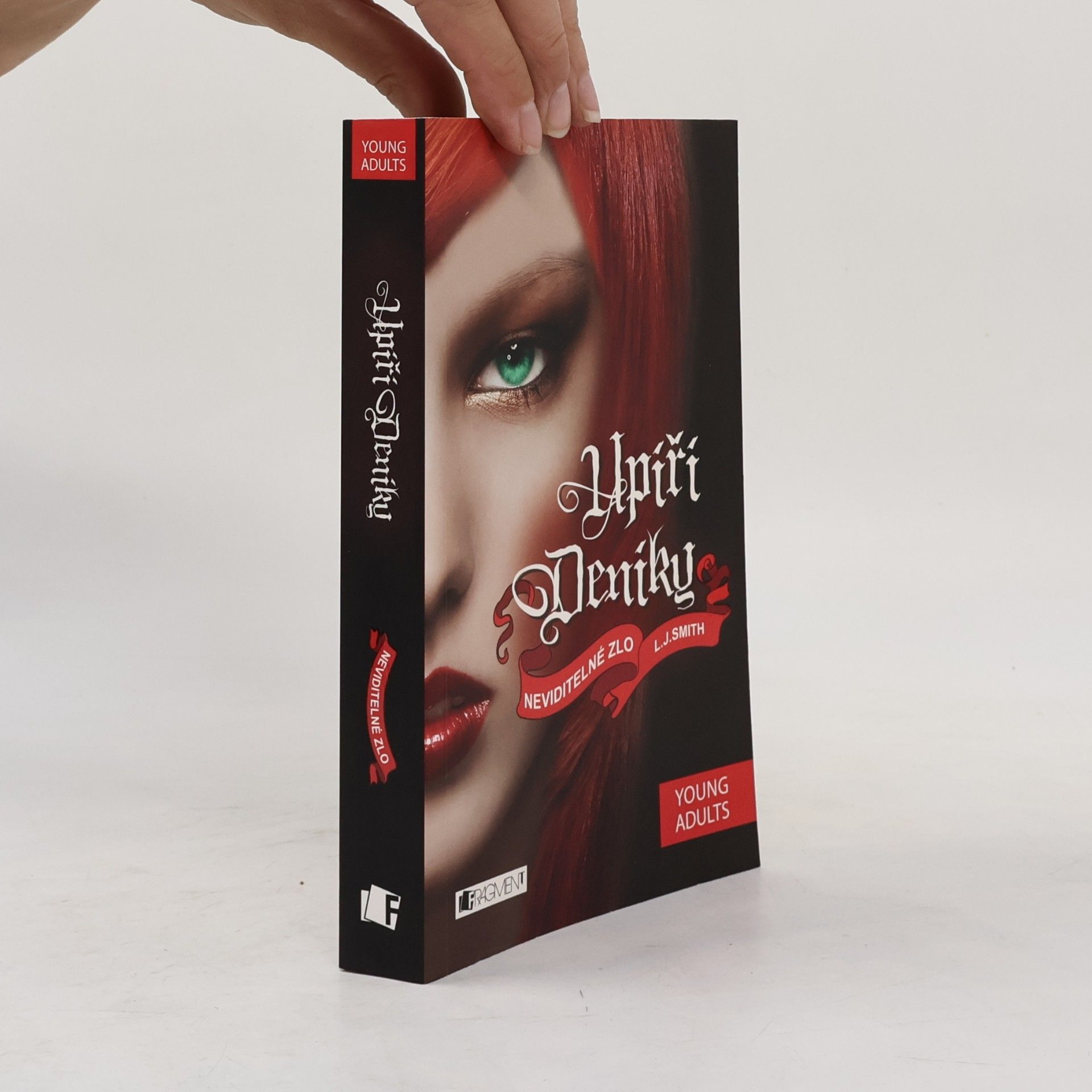 Lisa J. Smith Upíří deníky. Neviditelné zlo