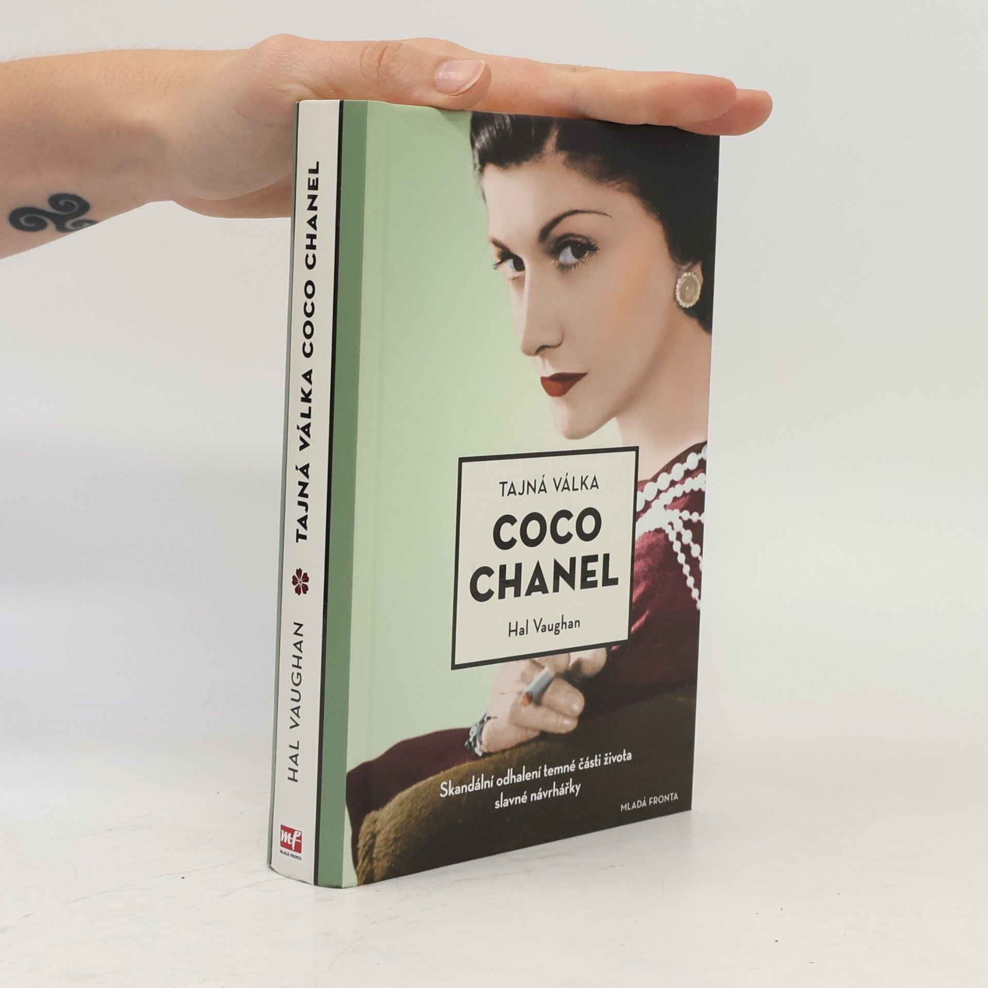 Tajná válka Coco Chanel