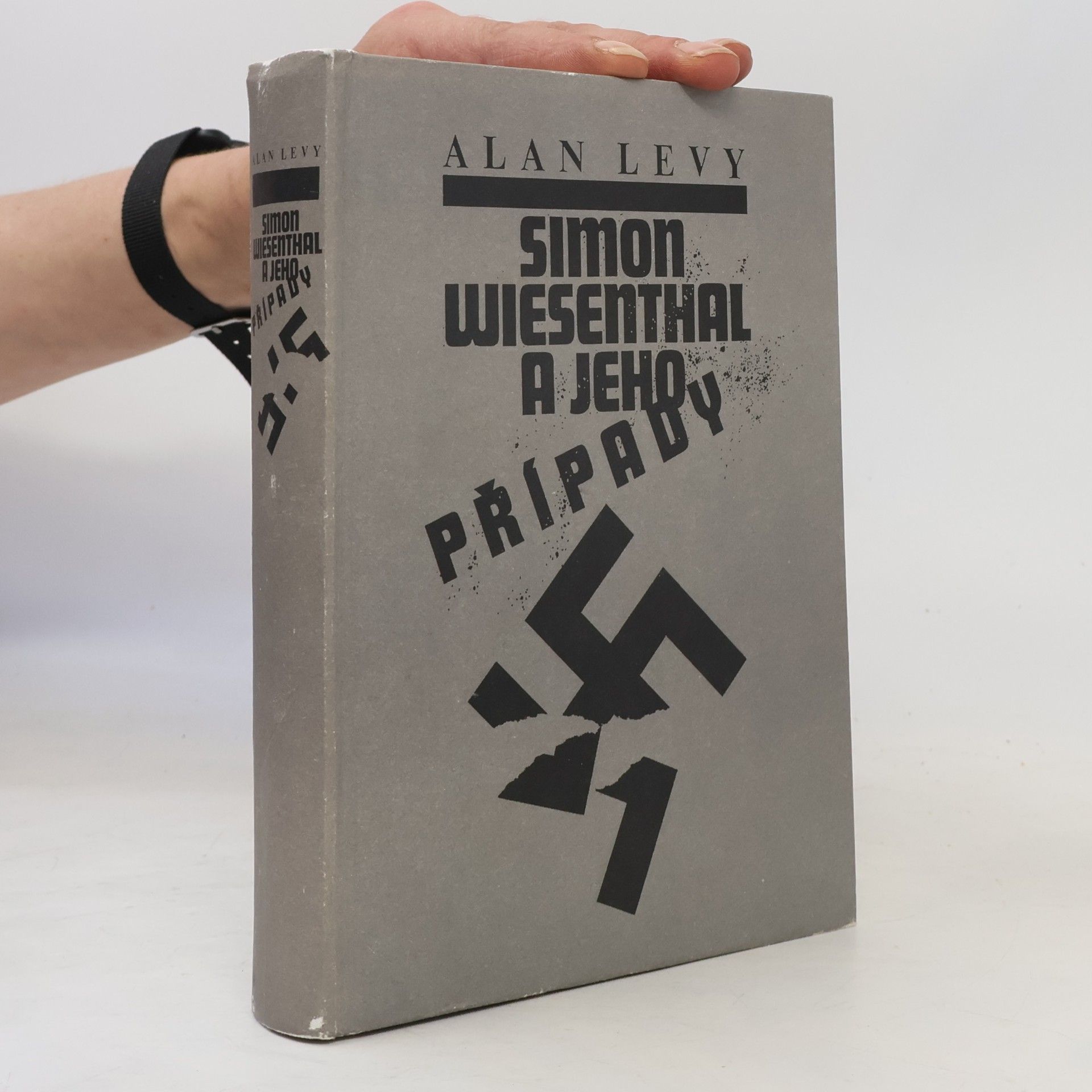 Alan Levy Simon Wiesenthal a jeho případy