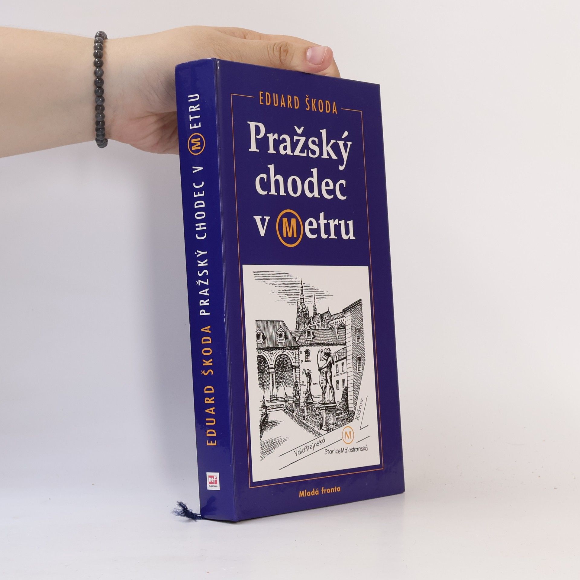 Pražský chodec v metru