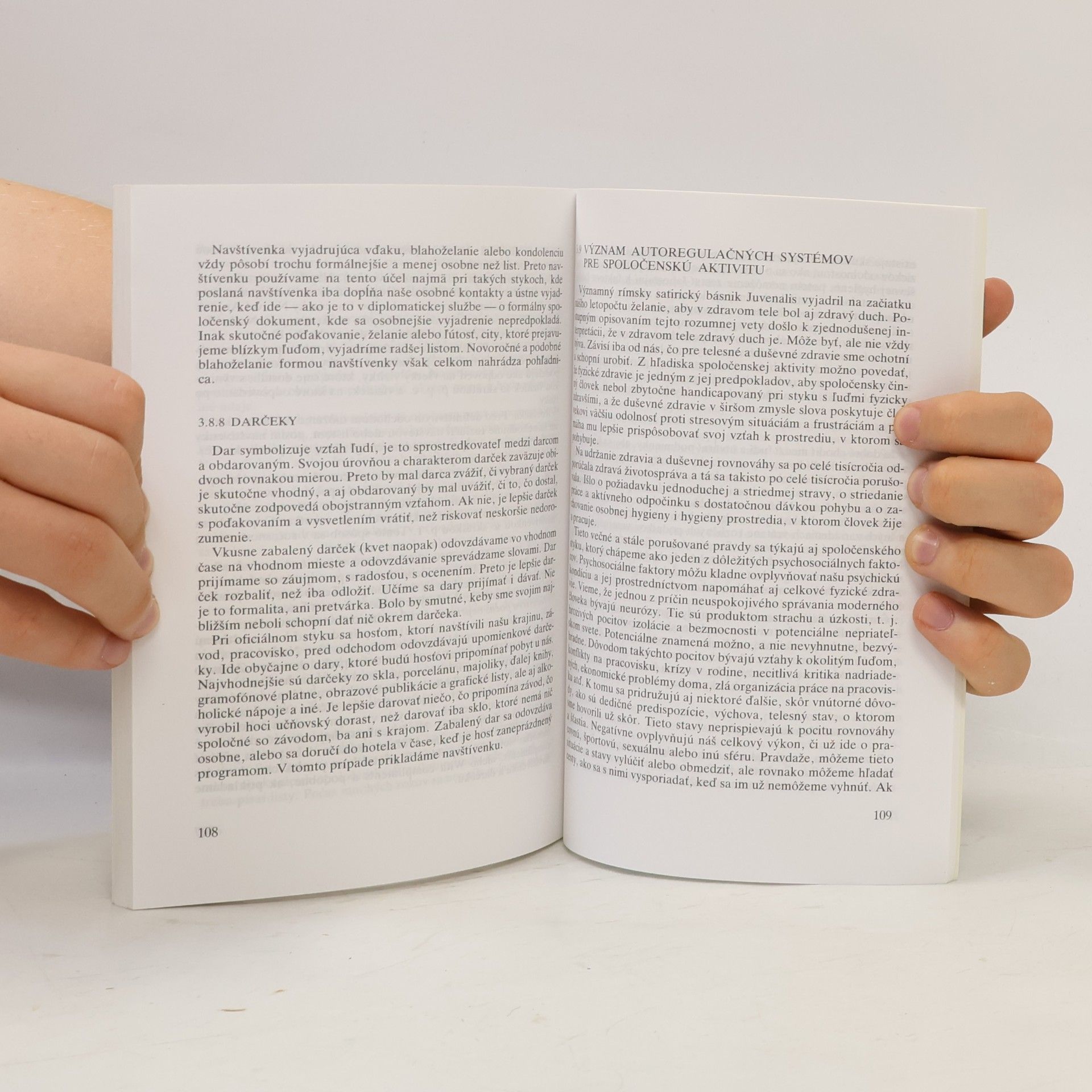 Collectif d'auteurs Společenský styk