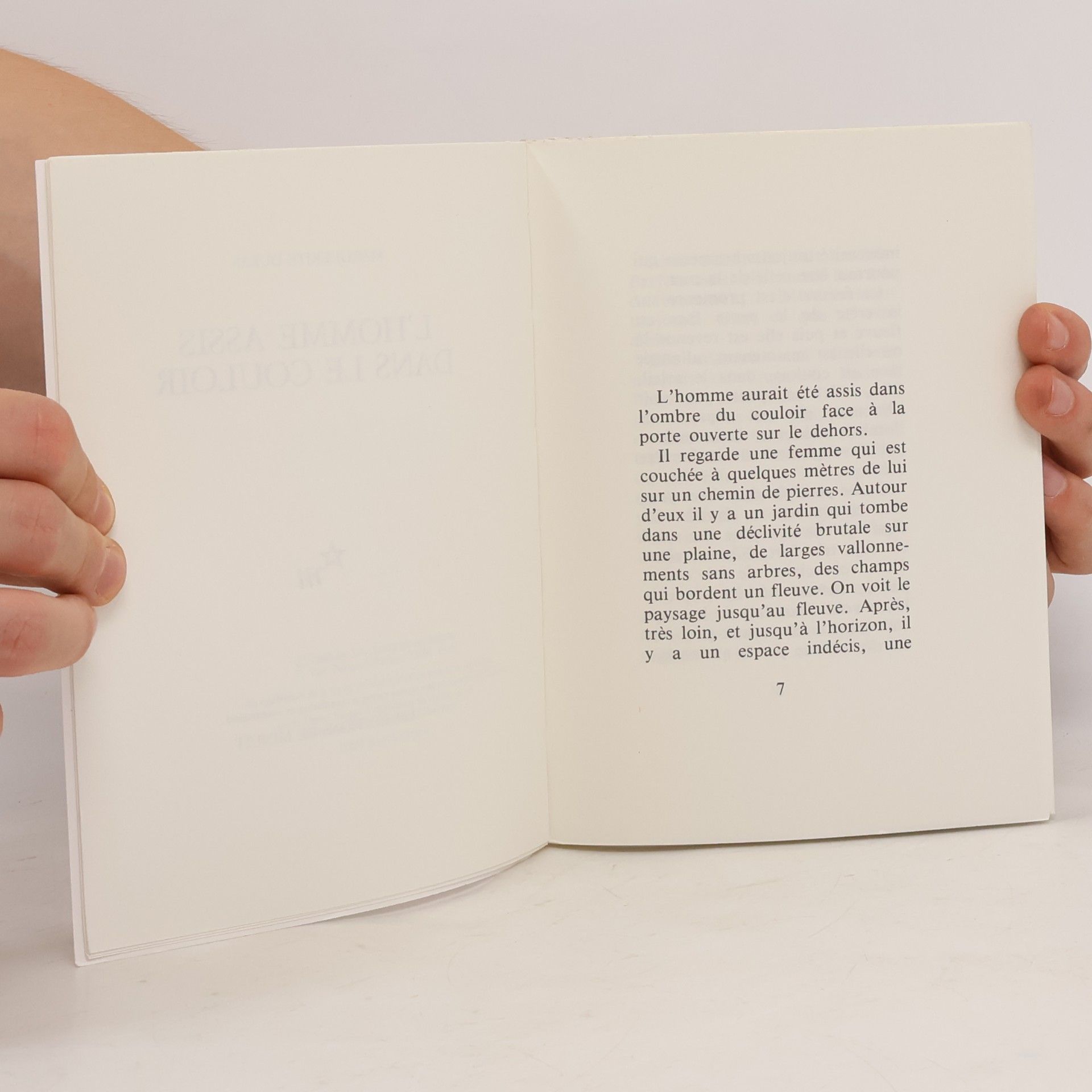 Marguerite Duras L'Homme assis dans le couloir