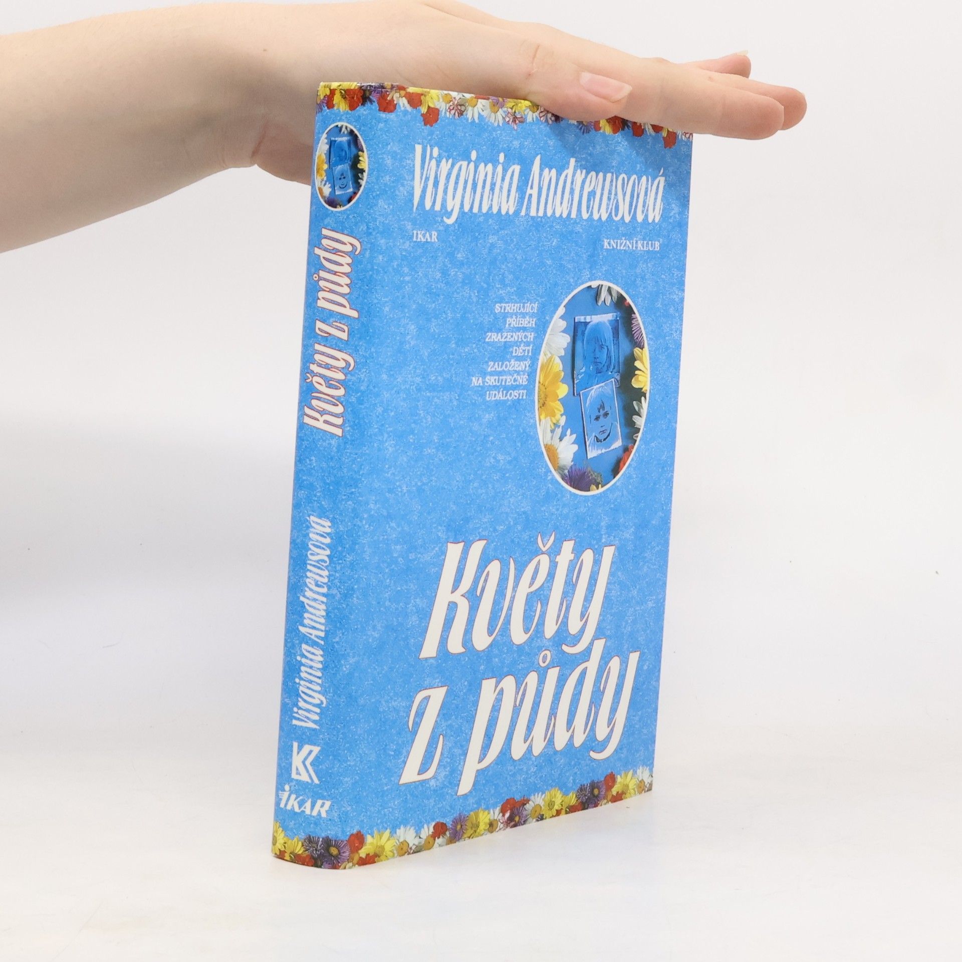 V. C. Andrews Květy z půdy