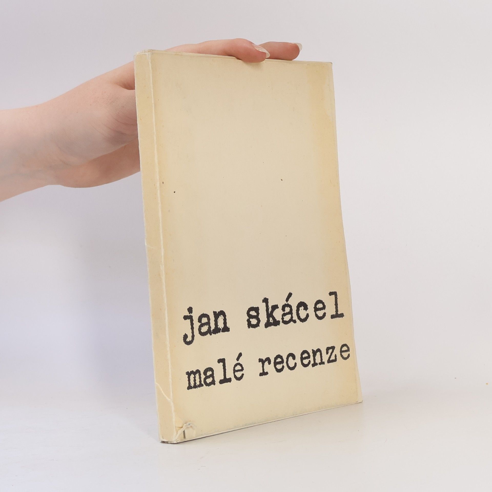 Malé recenze ...